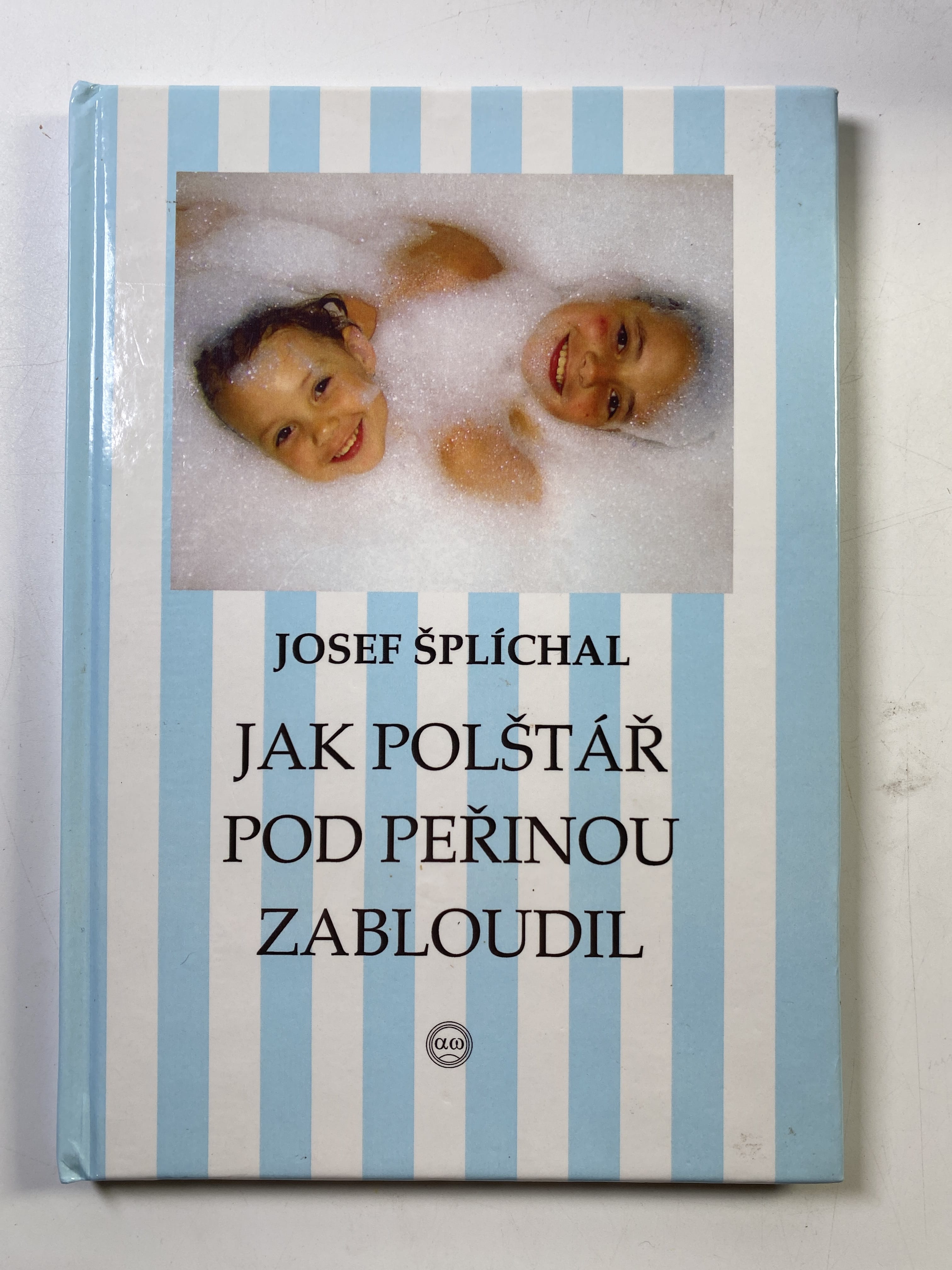 Levně Jak polštář pod peřinou zabloudil