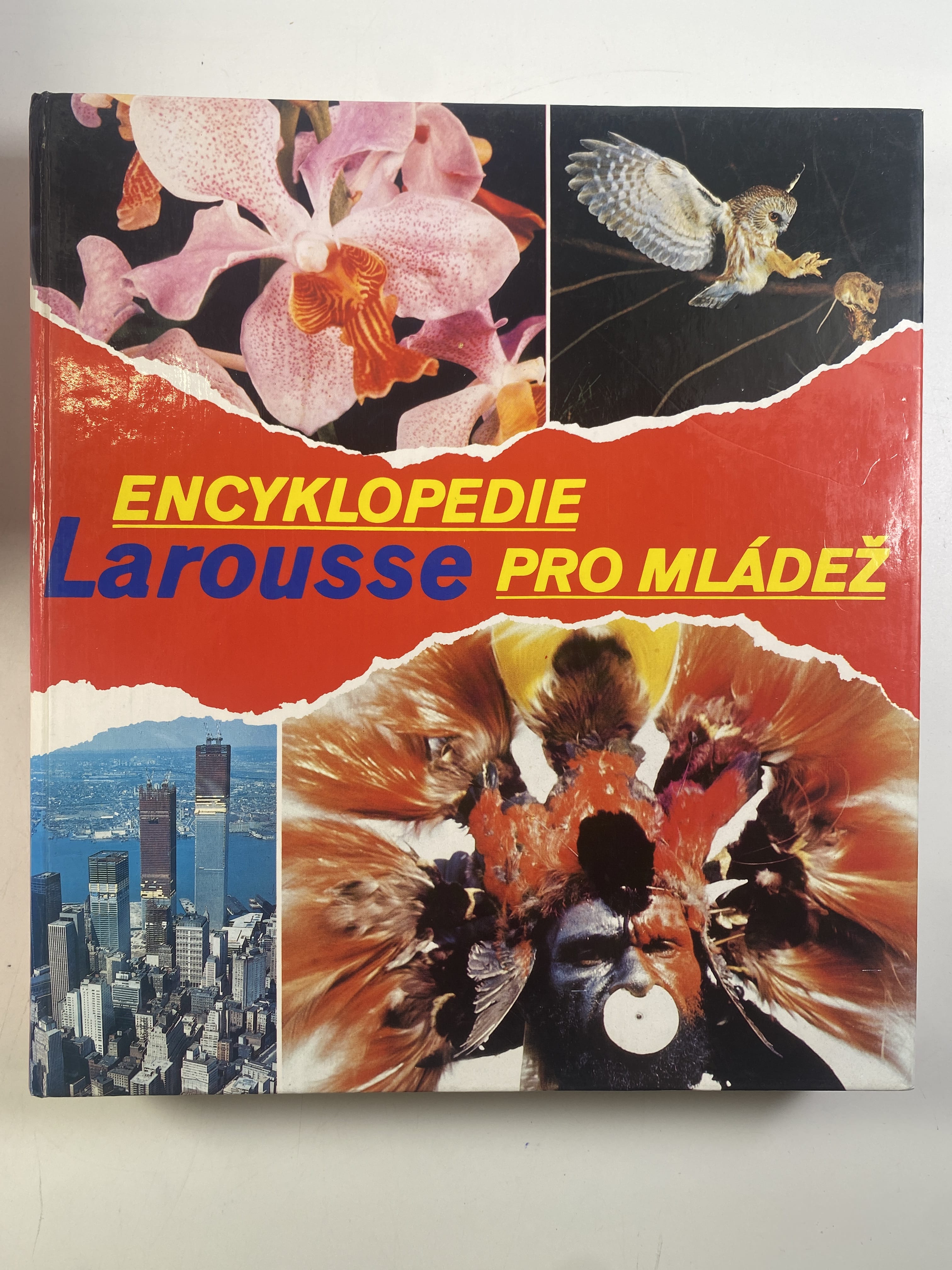 Levně Encyklopedie Larousse pro mládež (2)