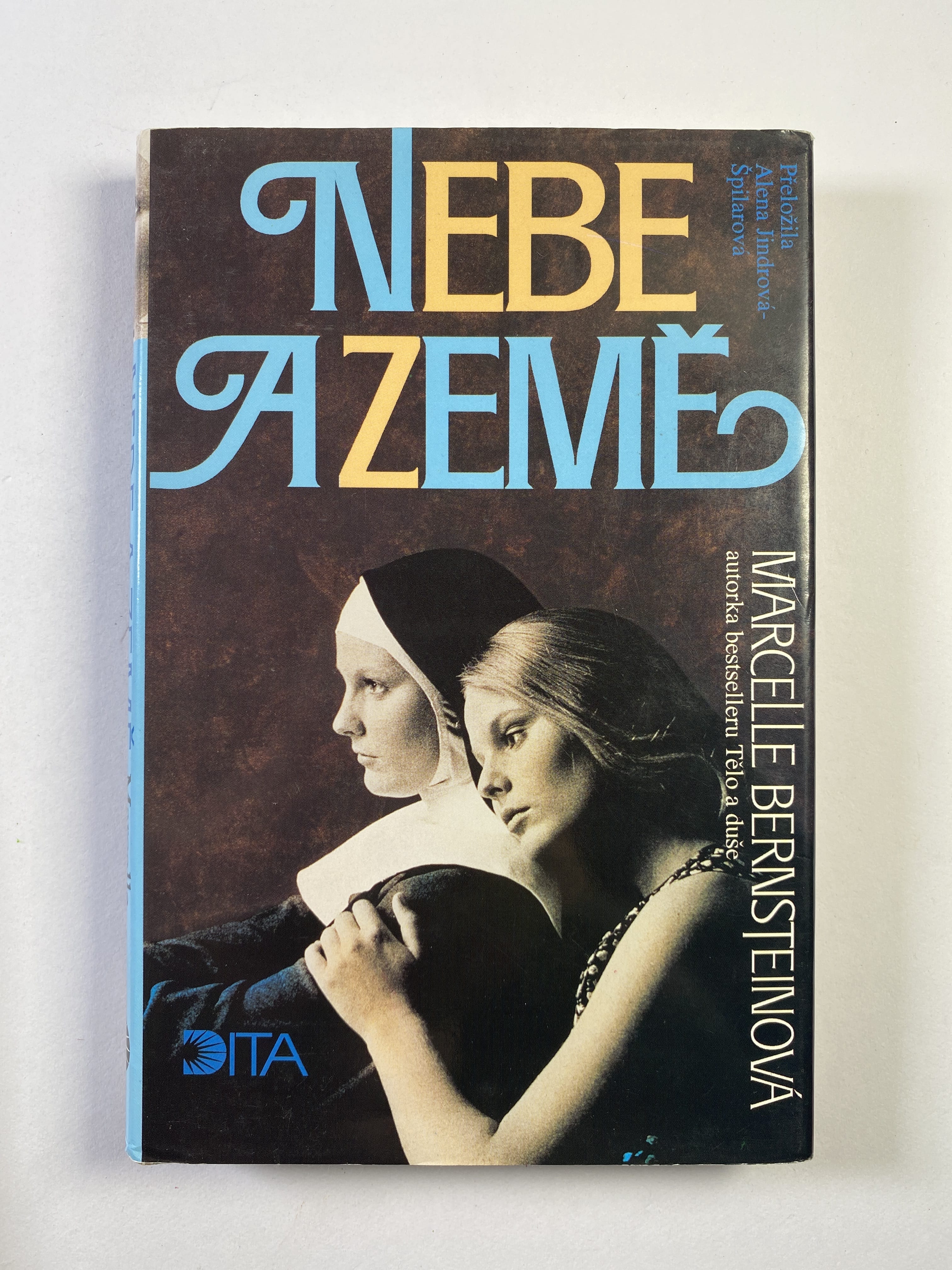 Levně Nebe a země