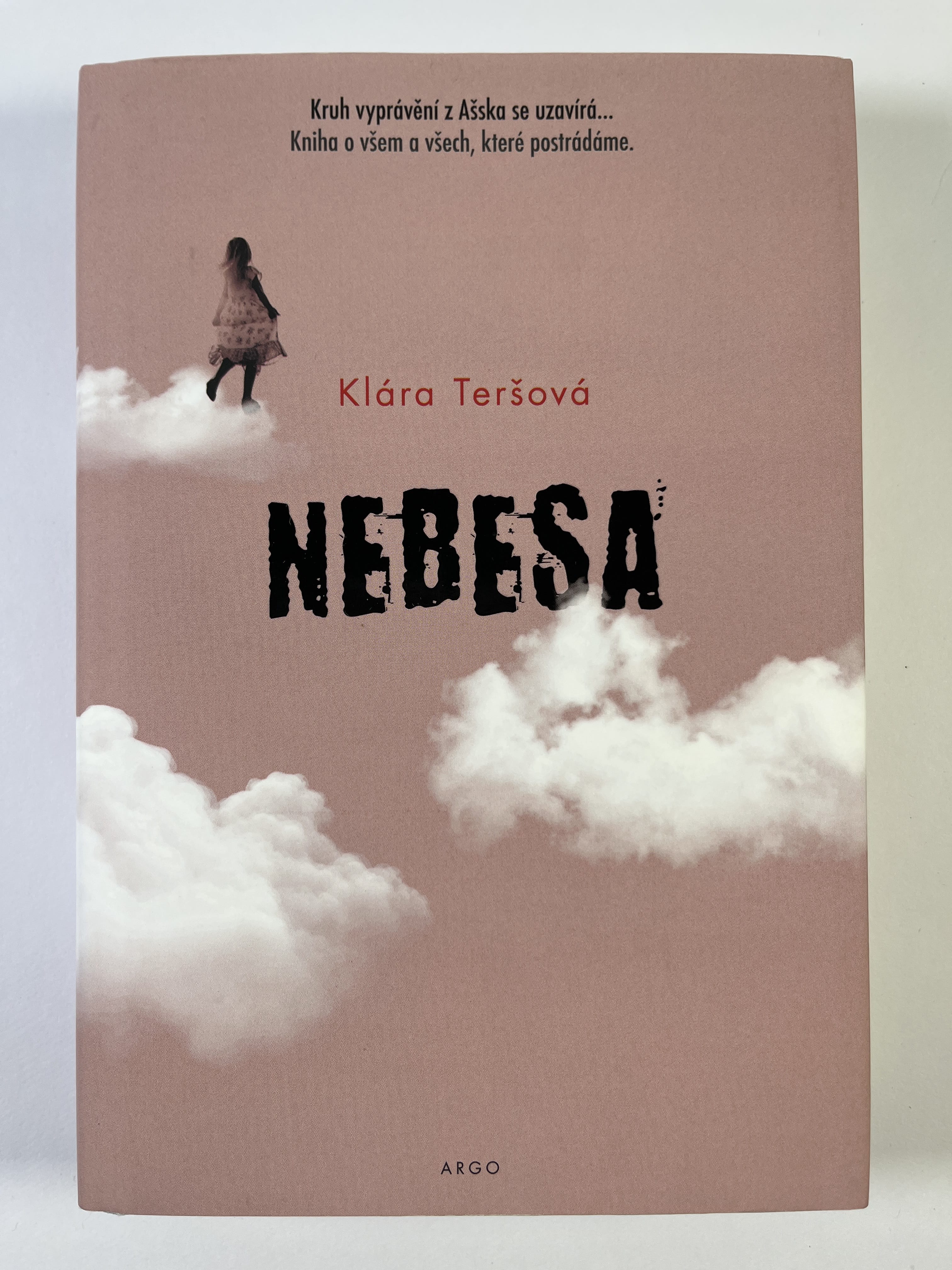 Levně Nebesa