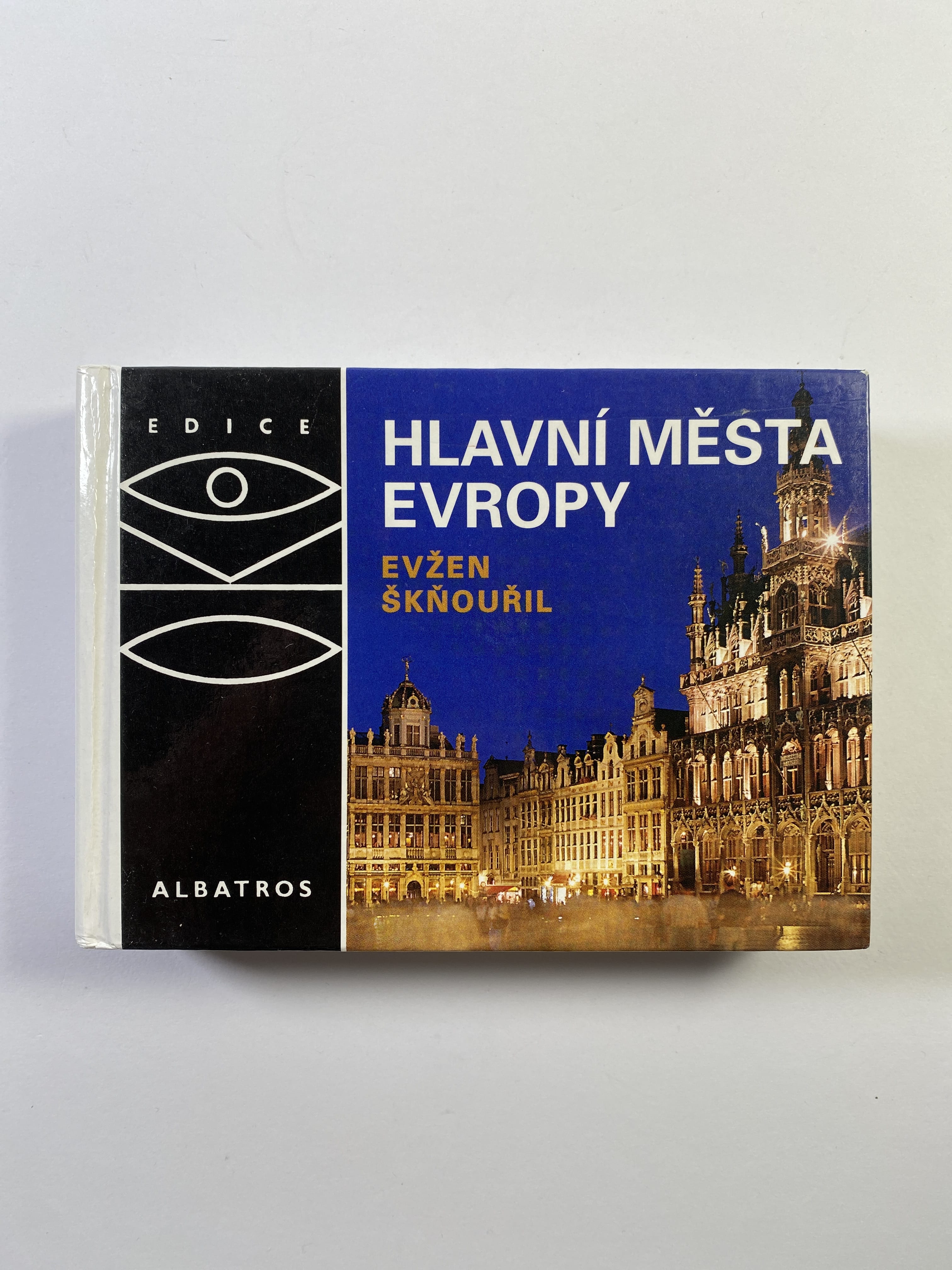 Levně Hlavní města Evropy Pevná 2