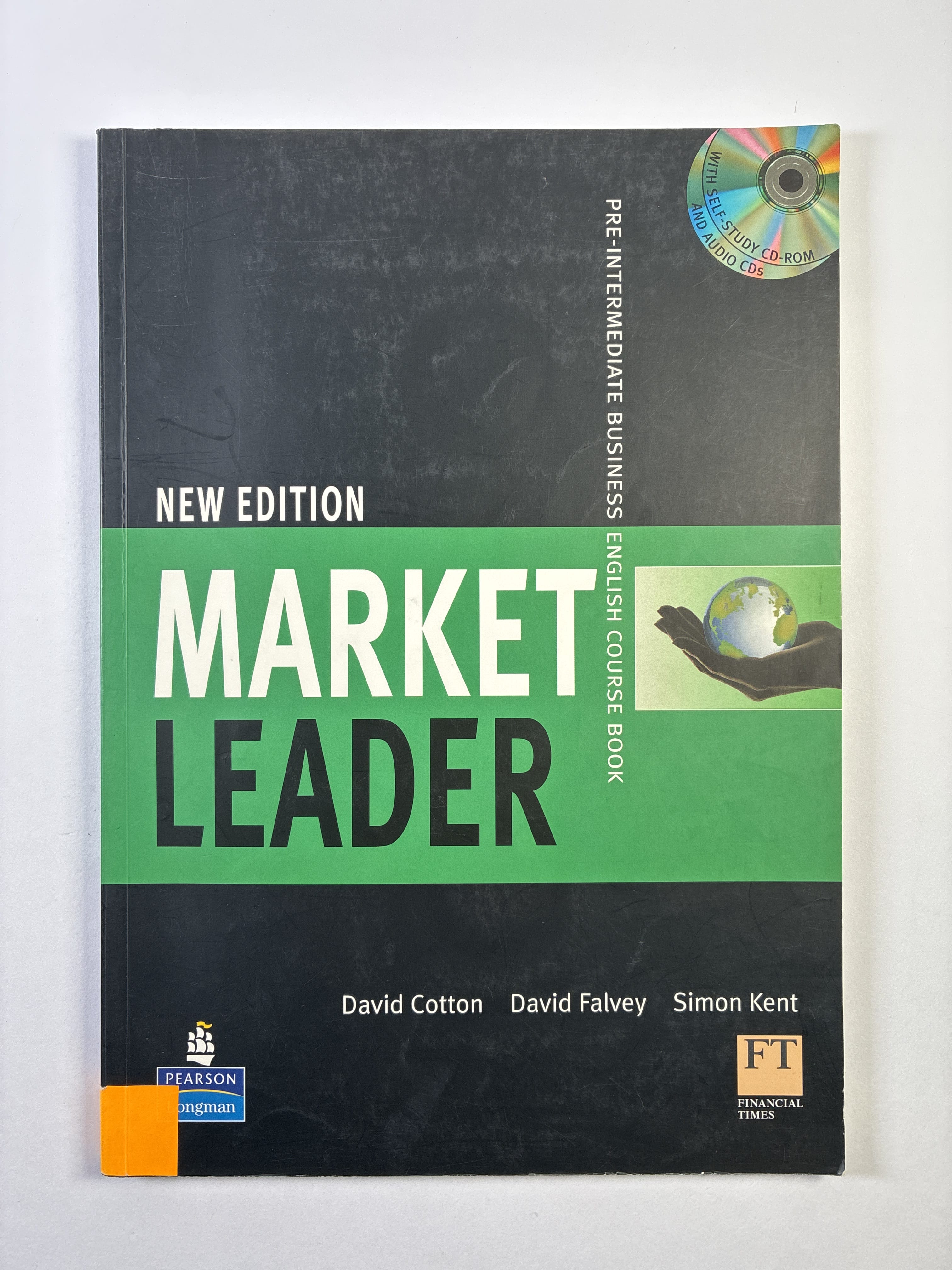 Levně Market Leader: Pre-Intermediade Business English Course Book Měkká 2008