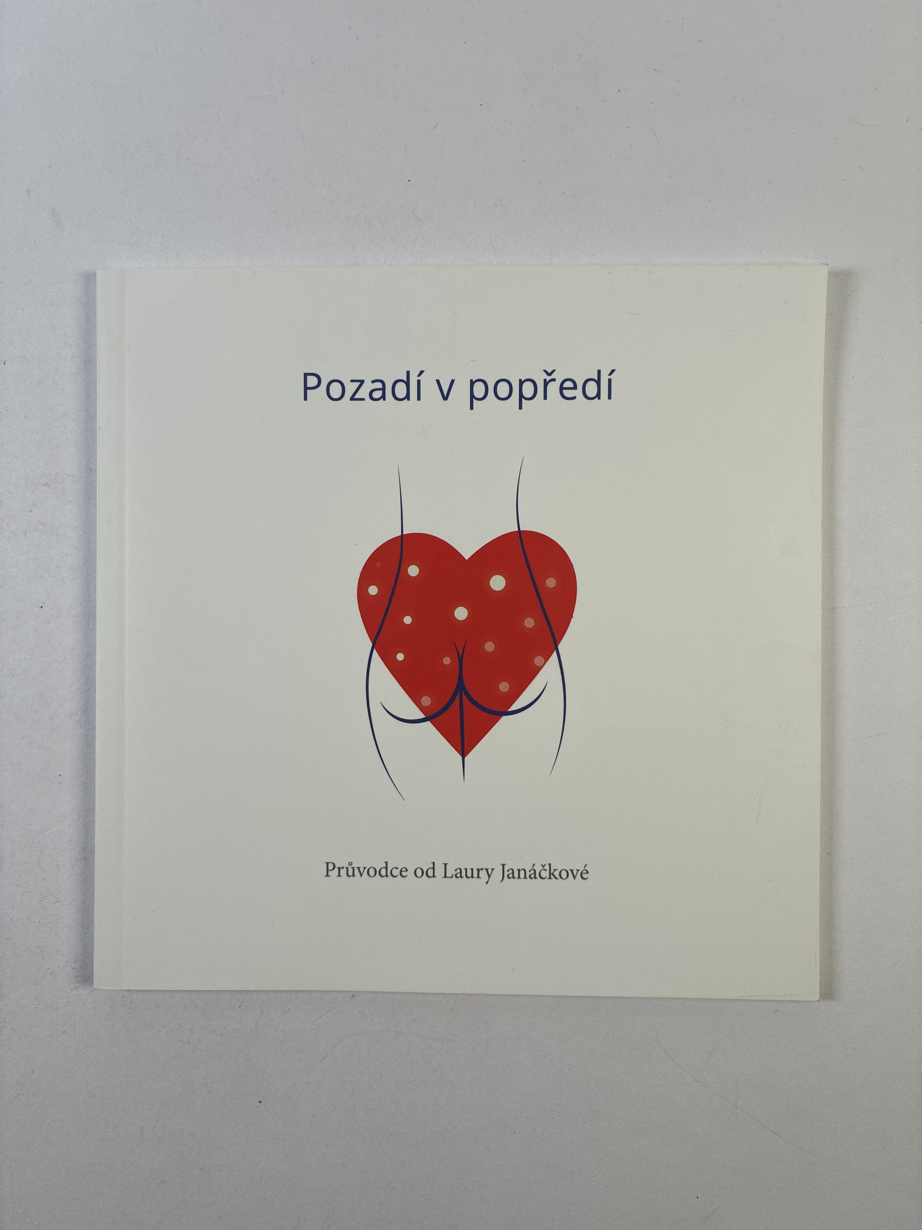 Levně Pozadí v popředí