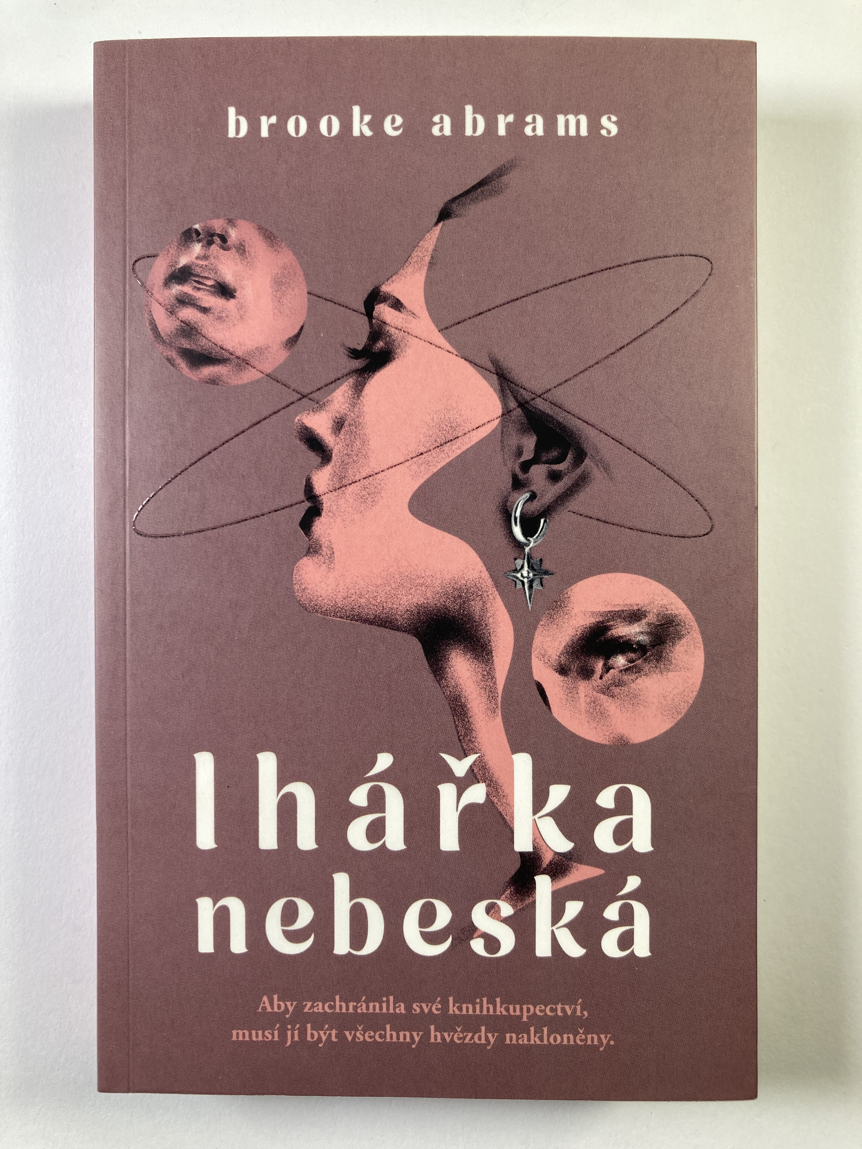 Levně Lhářka nebeská