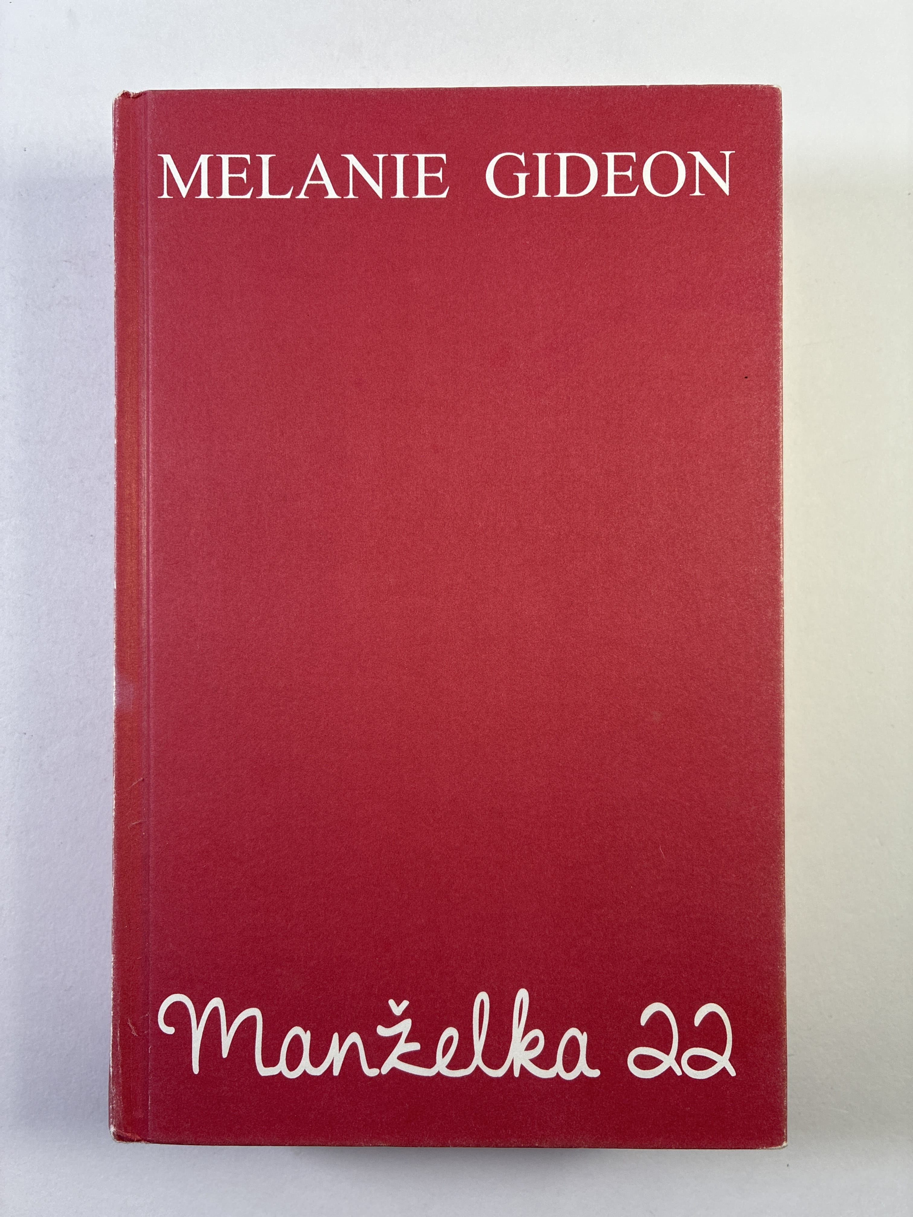 Manželka 22 Pevná (bez obalu)