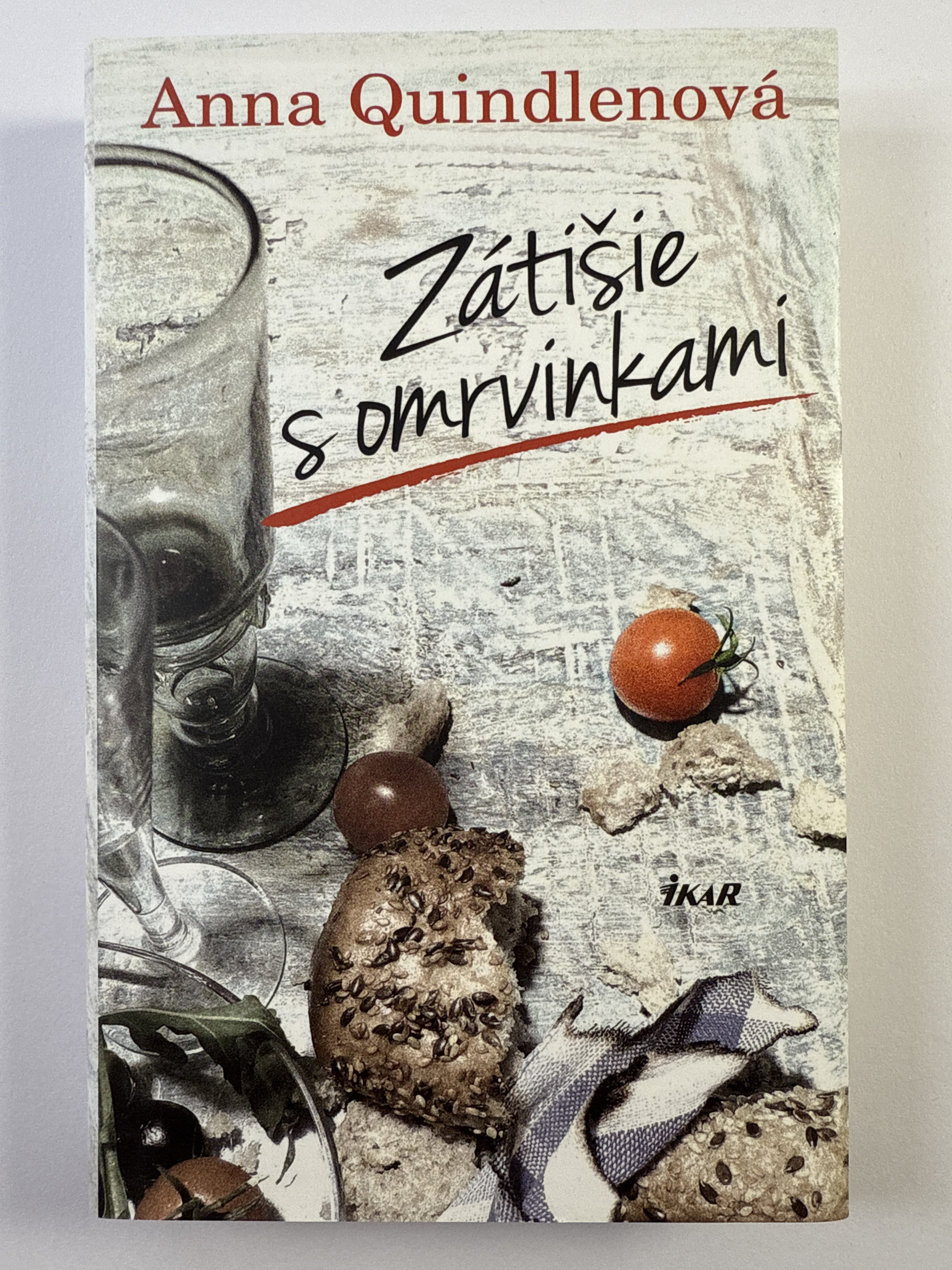 Levně Zátišie s omrvinkami