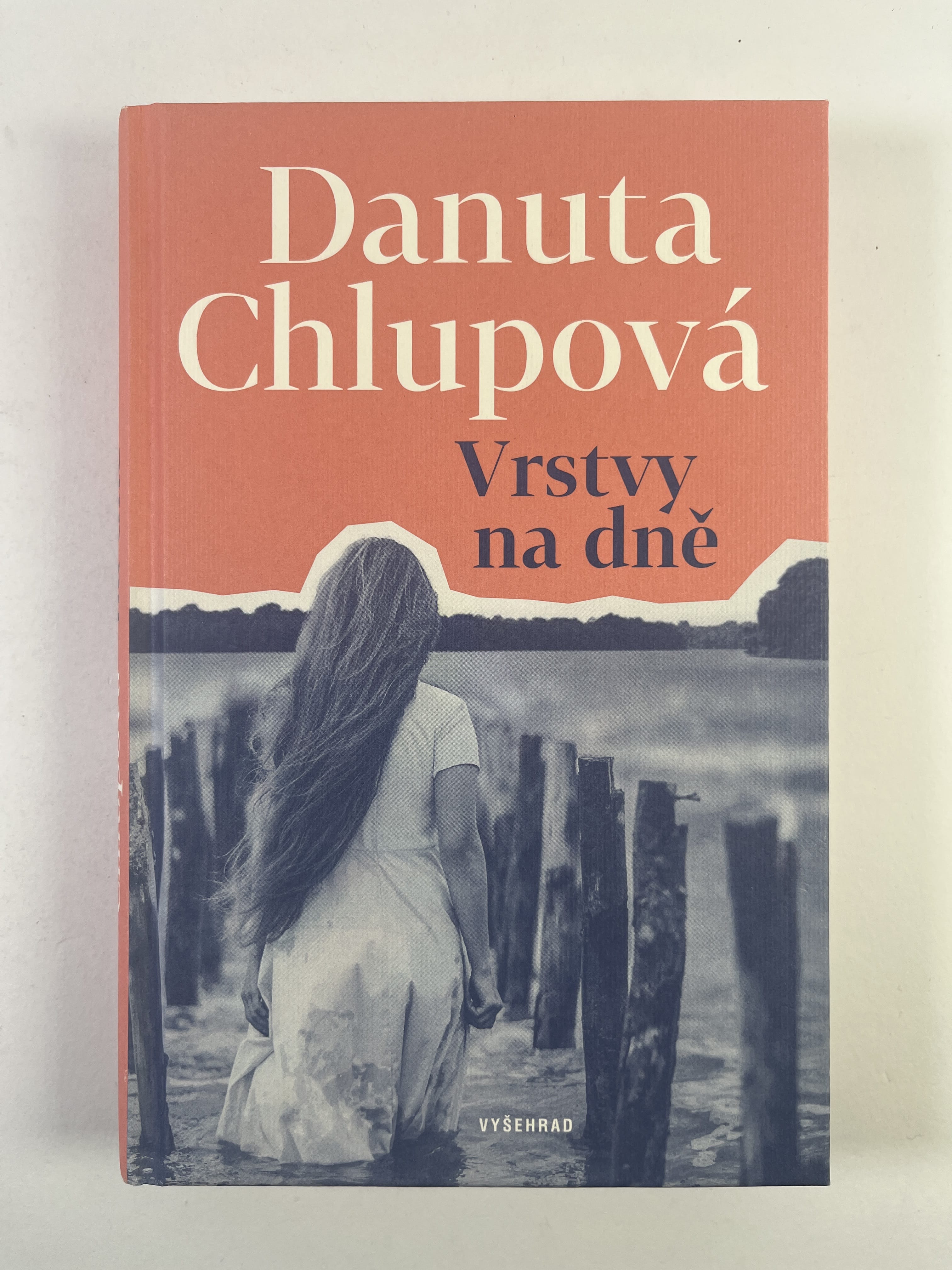 Levně Vrstvy na dně