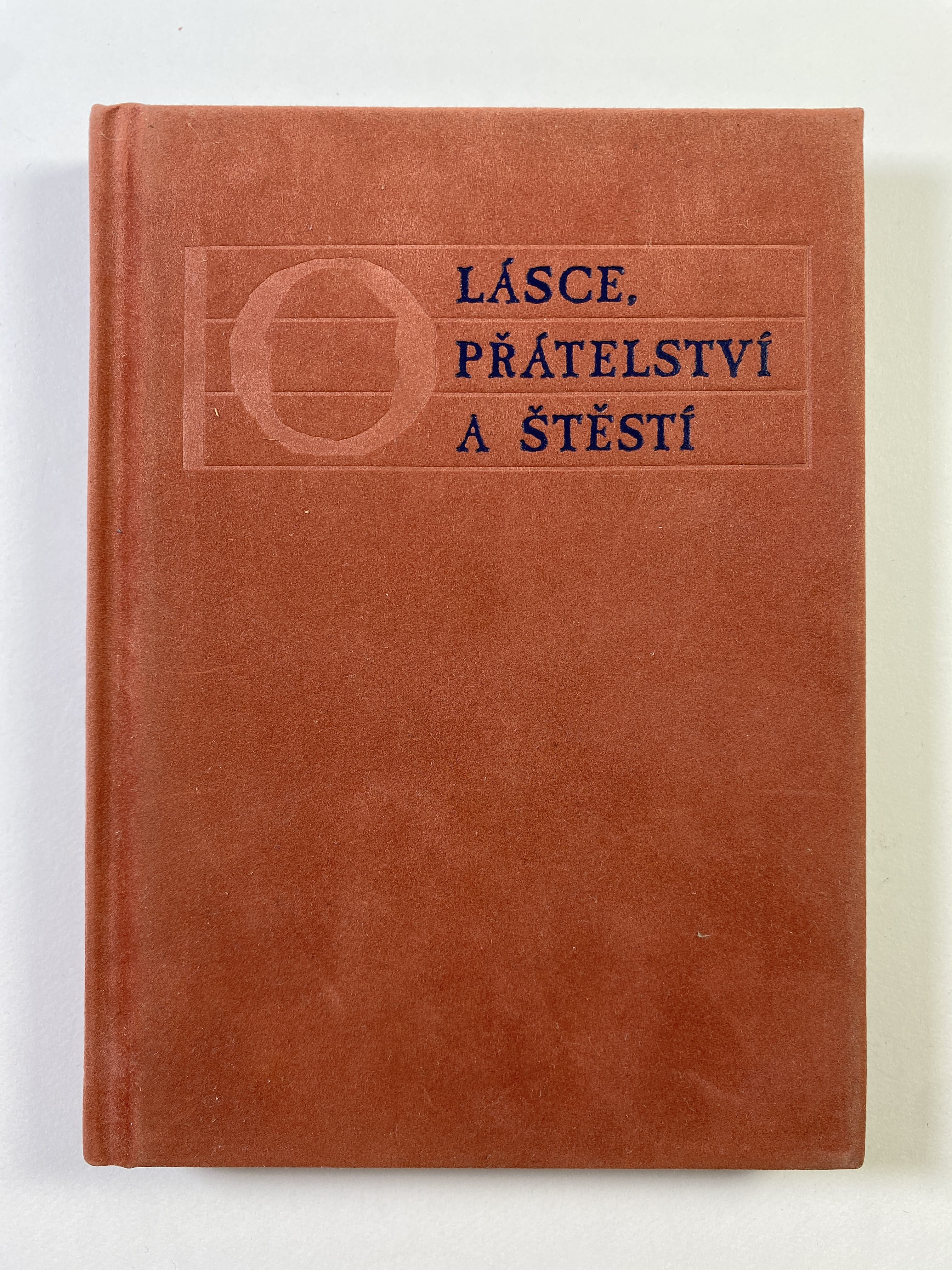 O lásce, přátelství a štěstí Pevná (1986)