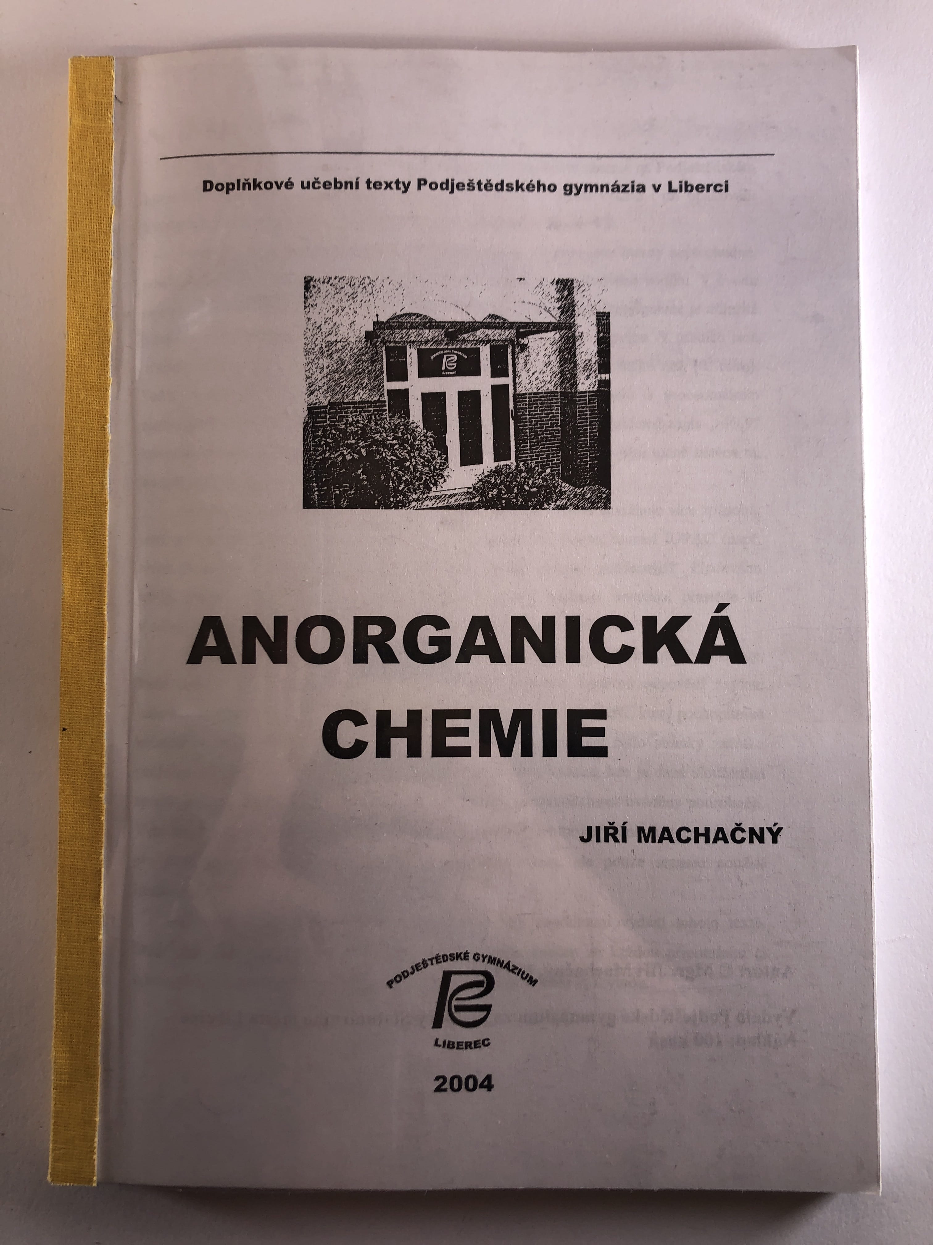 Levně Anorganická chemie