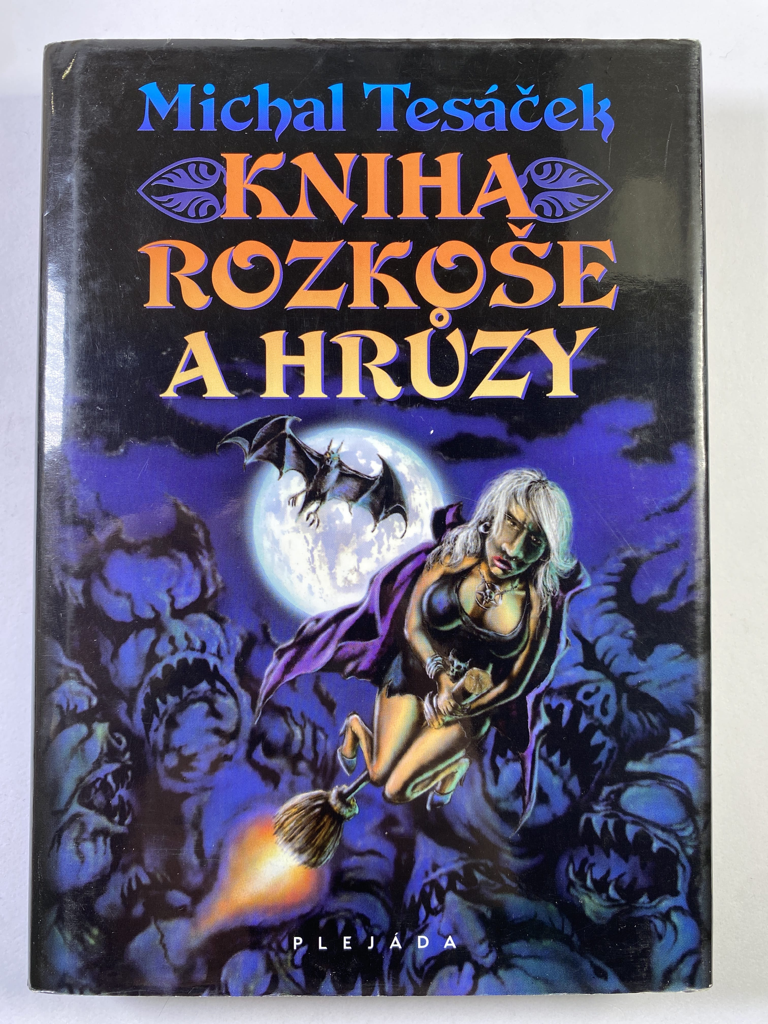 Kniha rozkoše a hrůzy