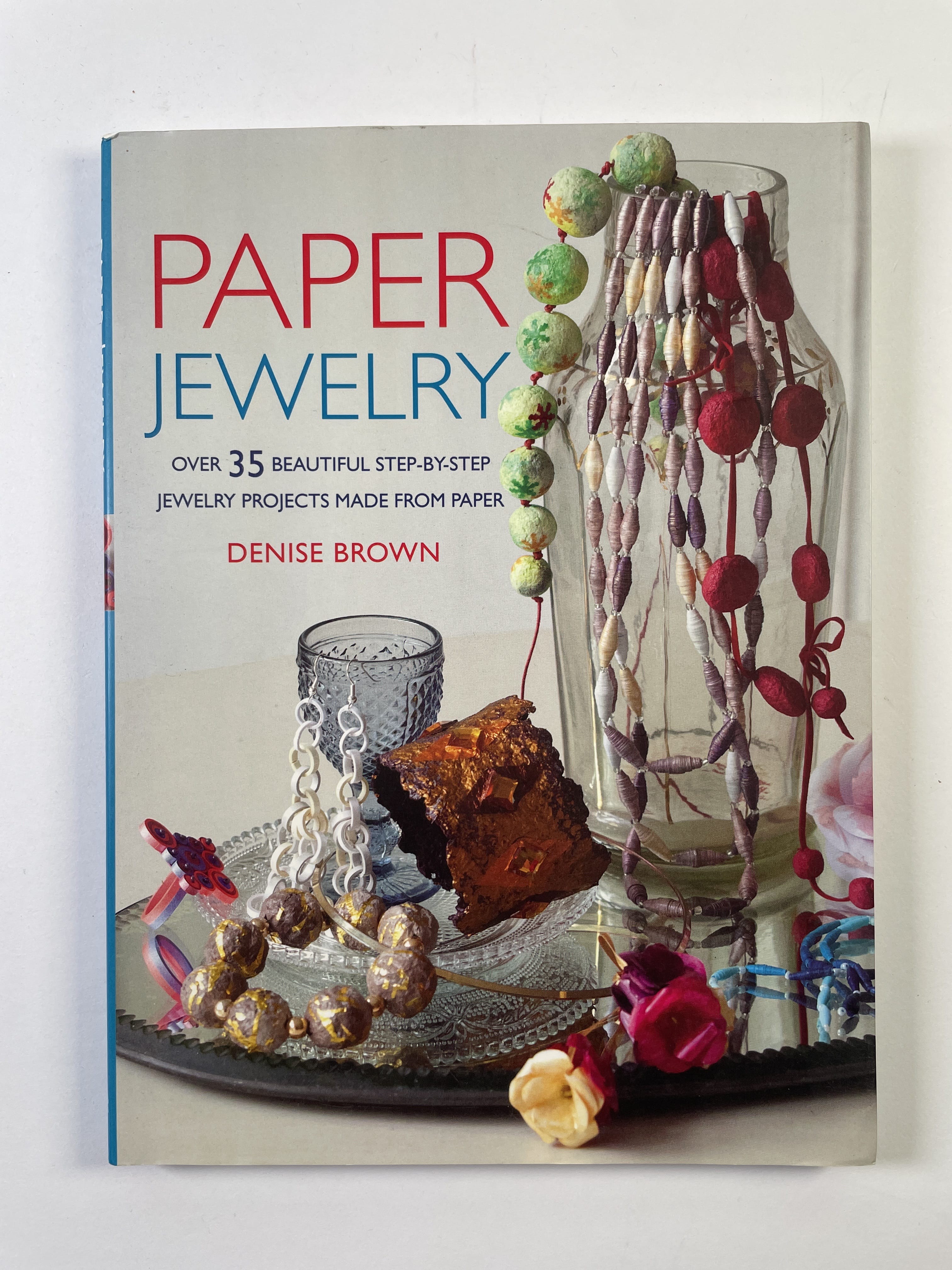 Levně Paper Jewelry