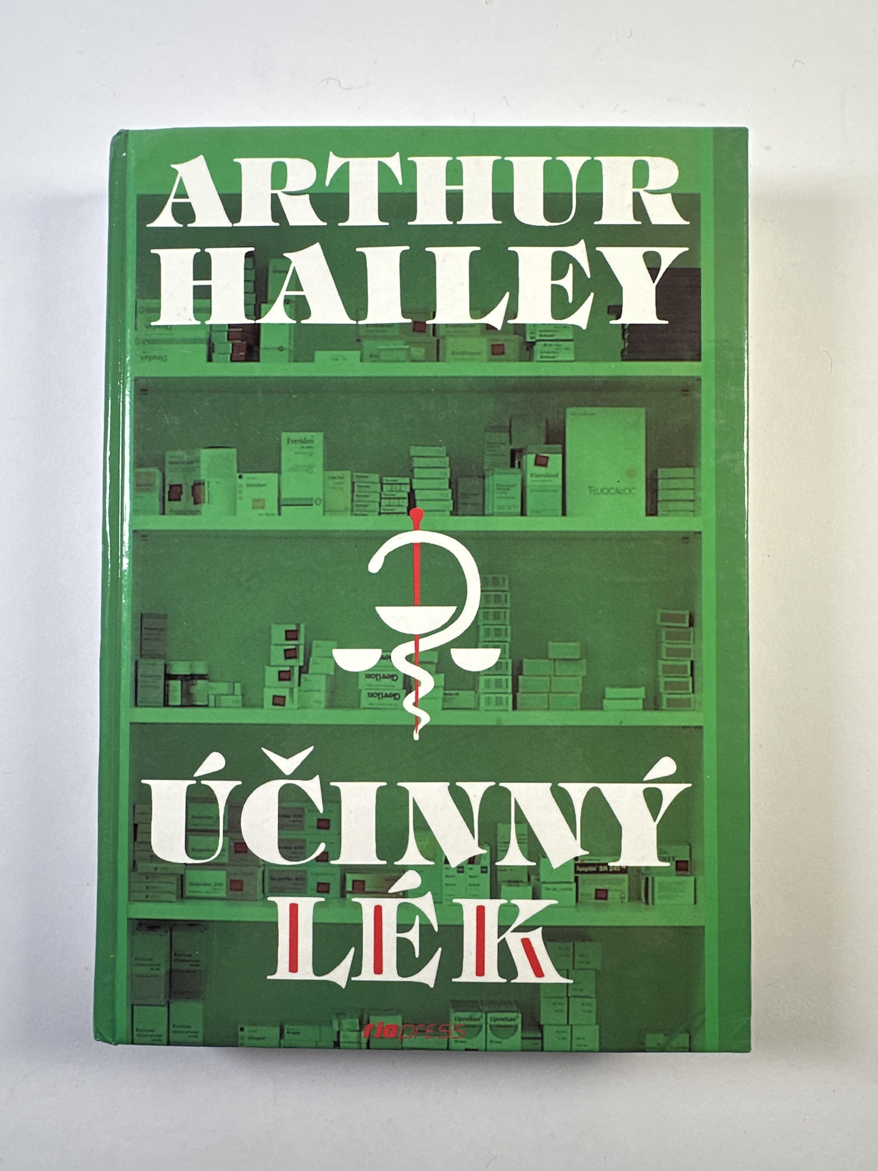 Účinný lék Pevná (bez obalu)