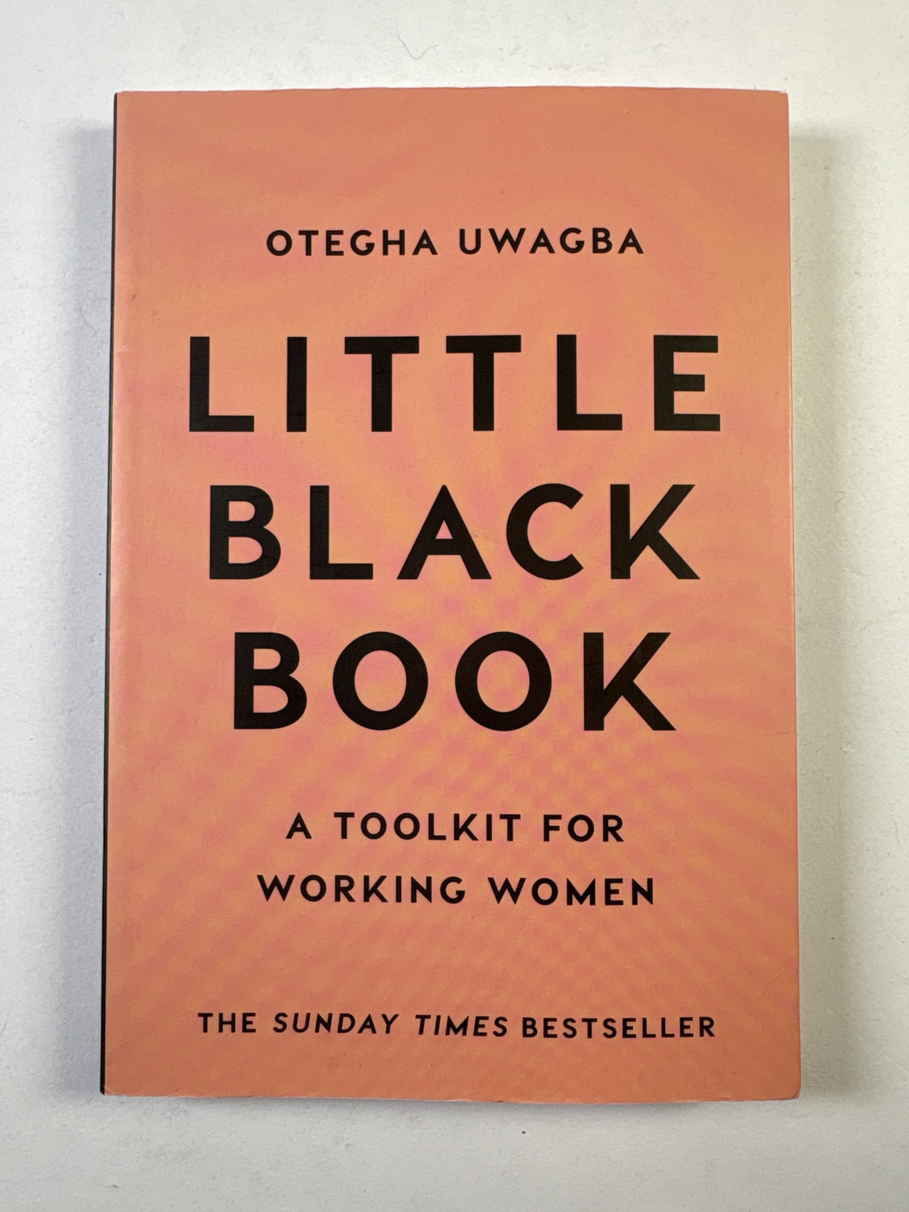 Levně Little Black Book Měkká (2017)