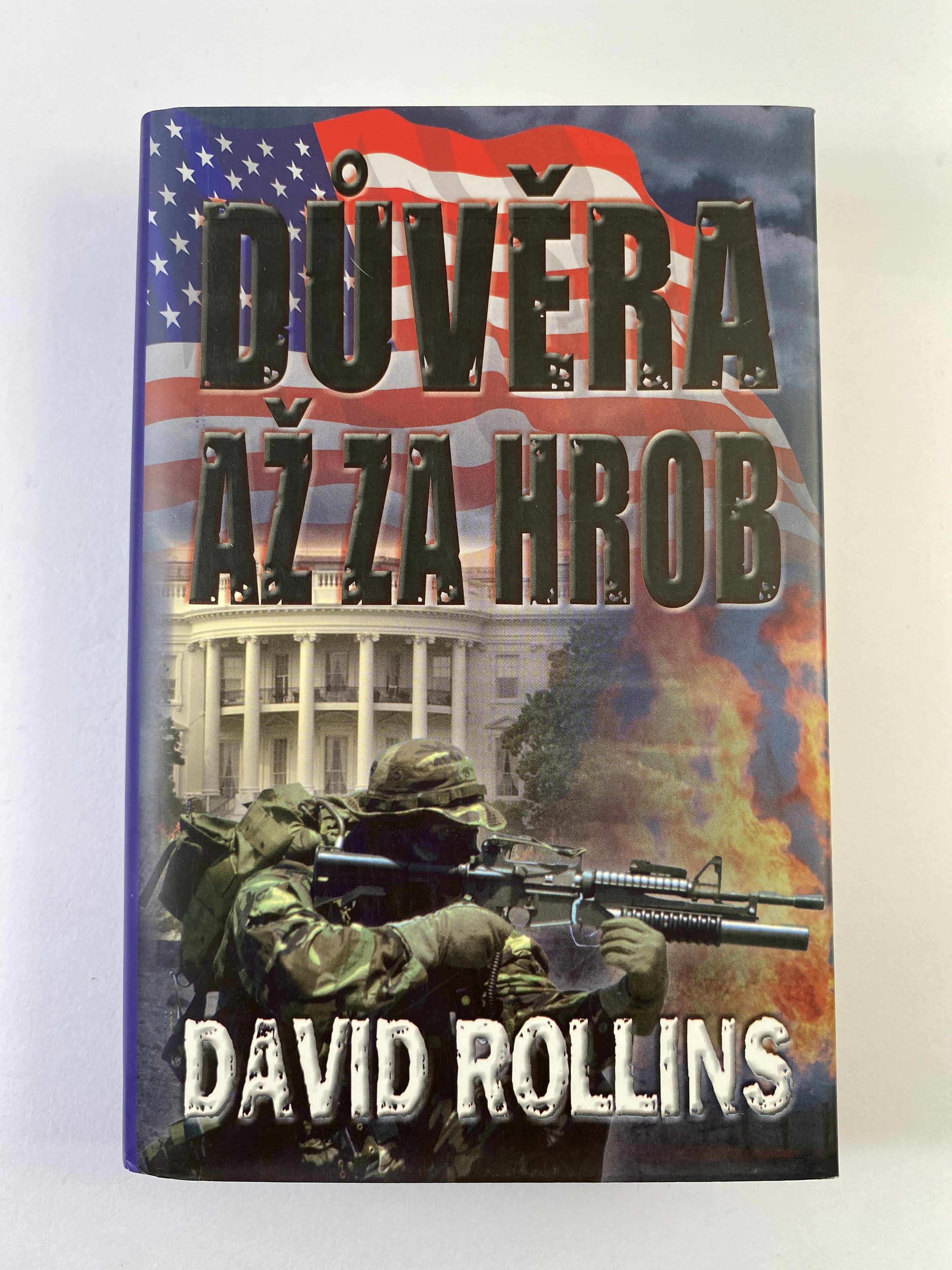 Levně Důvěra až za hrob