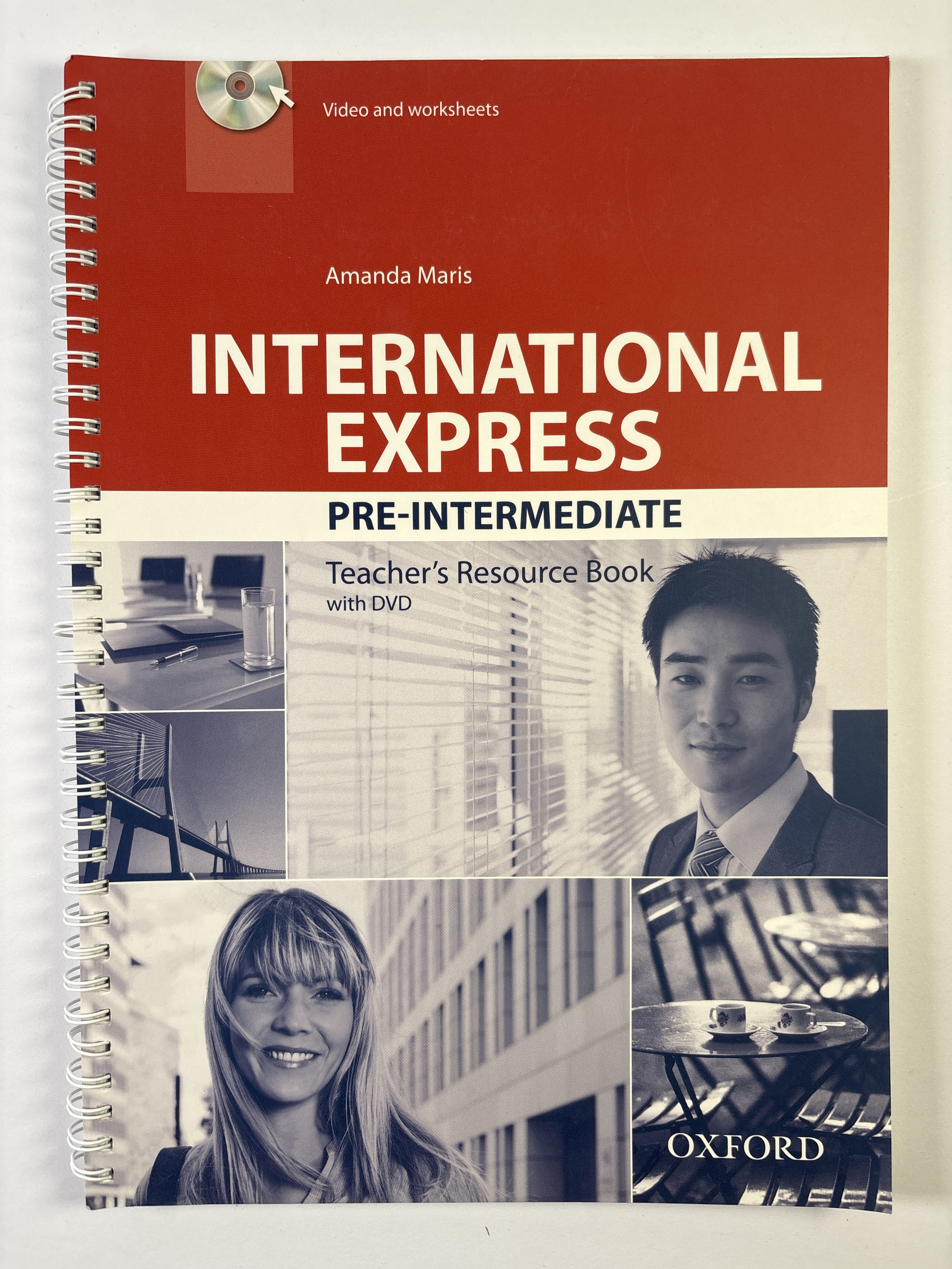 Levně International Express Pre-Intermediate - Teacher’s Resource Book