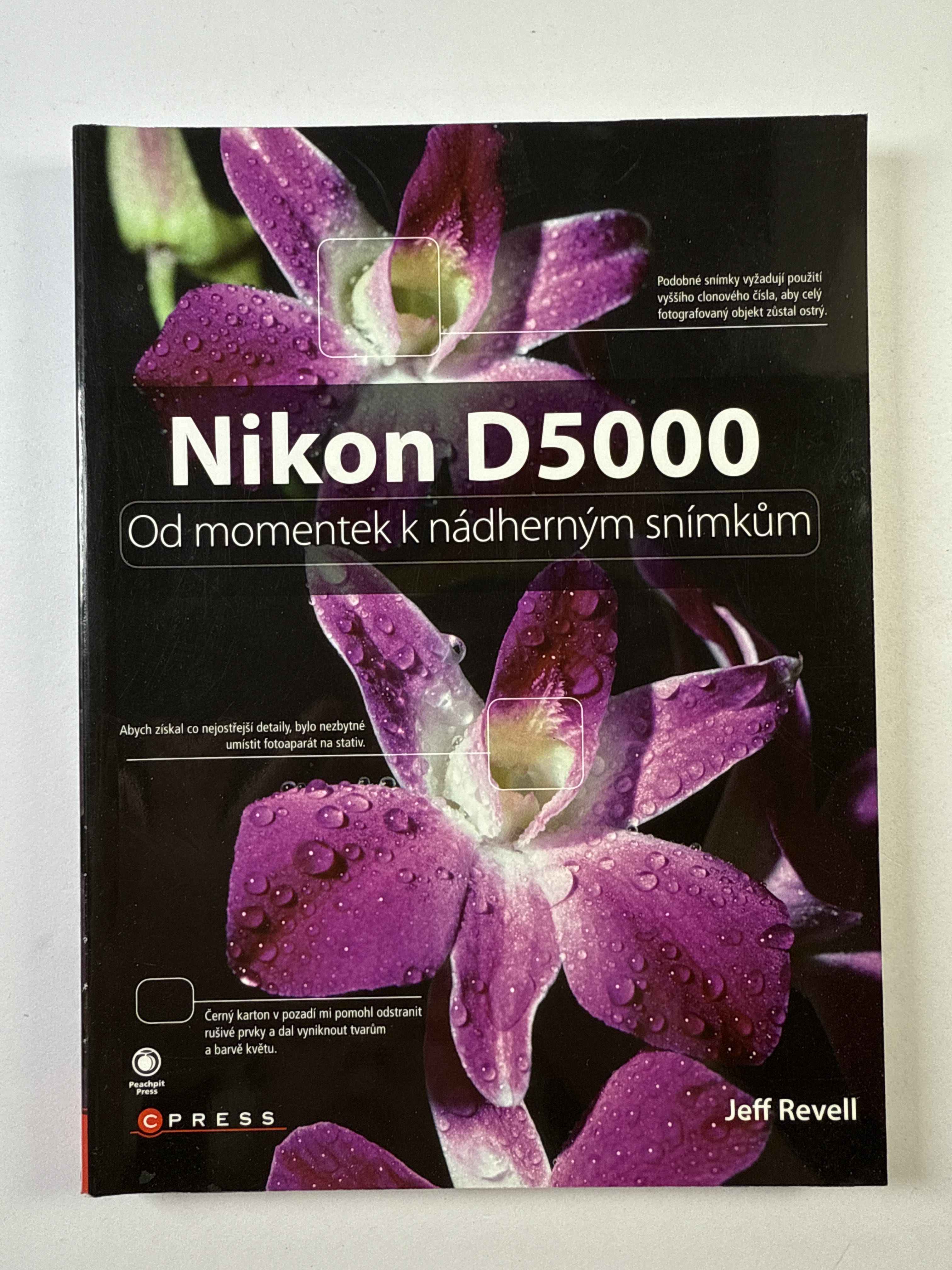Nikon D5000