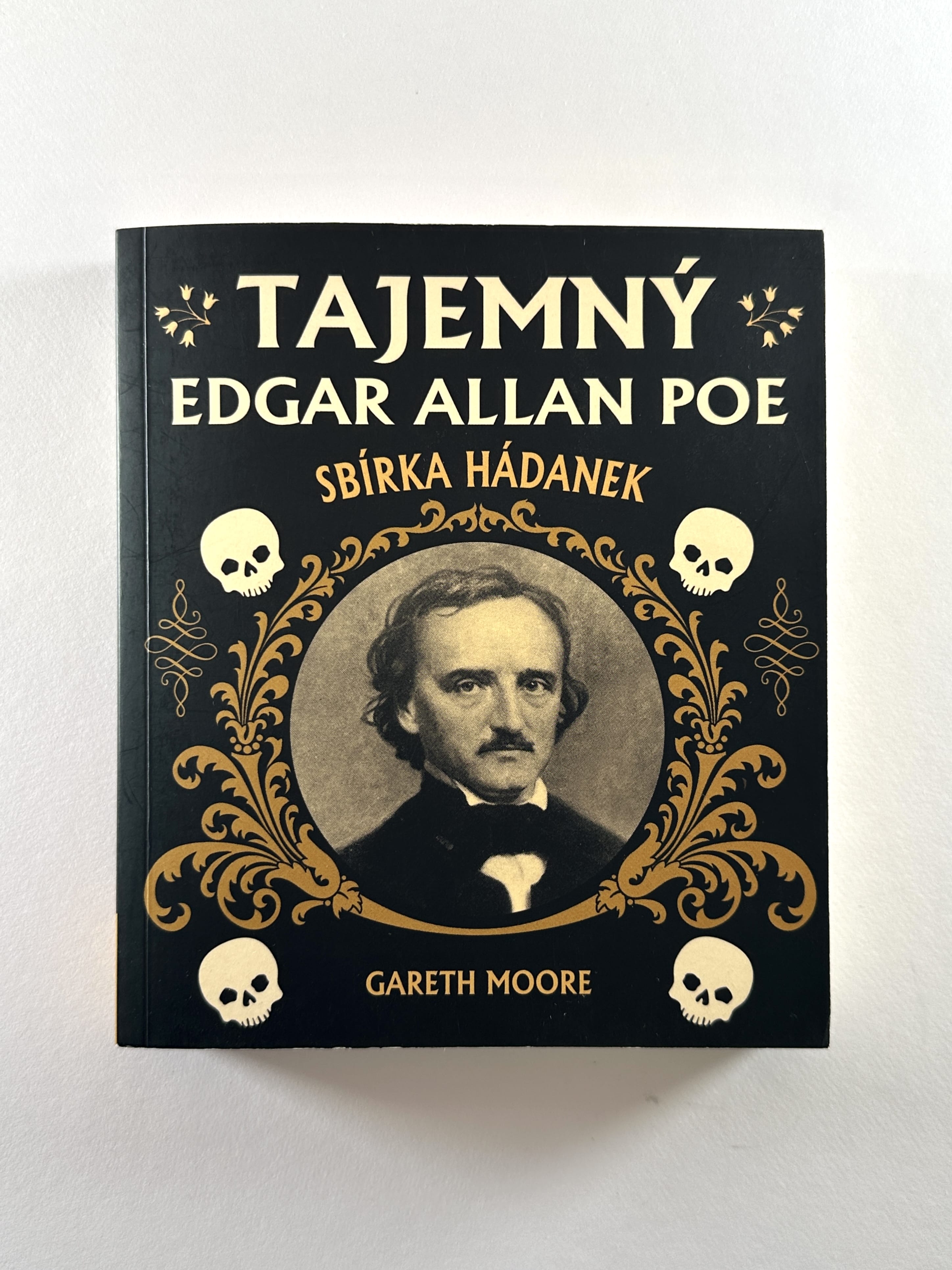 Levně Tajemný Edgar Allan Poe: Sbírka hádanek