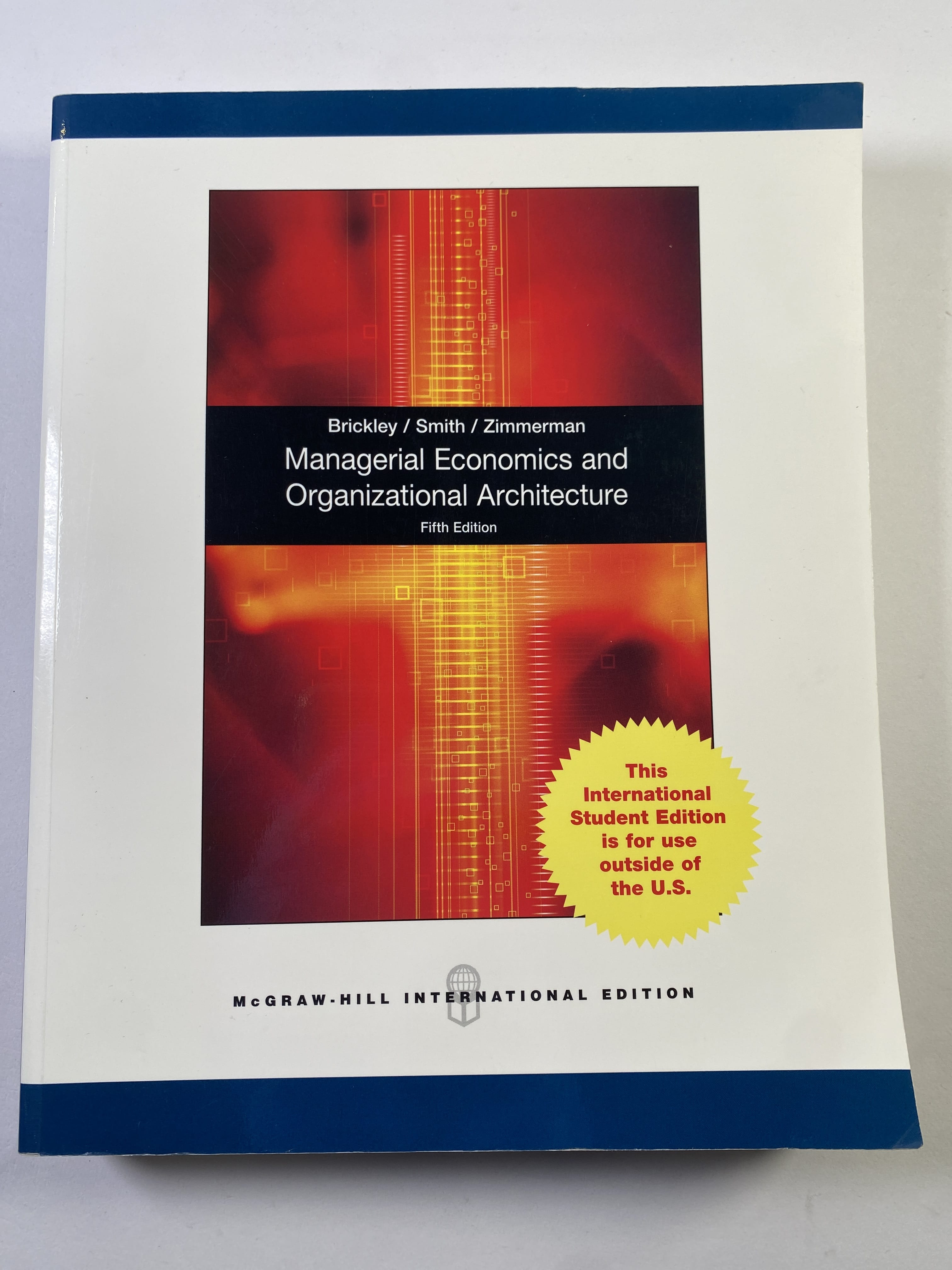 Levně Managerial Economics and Organizational Architecture