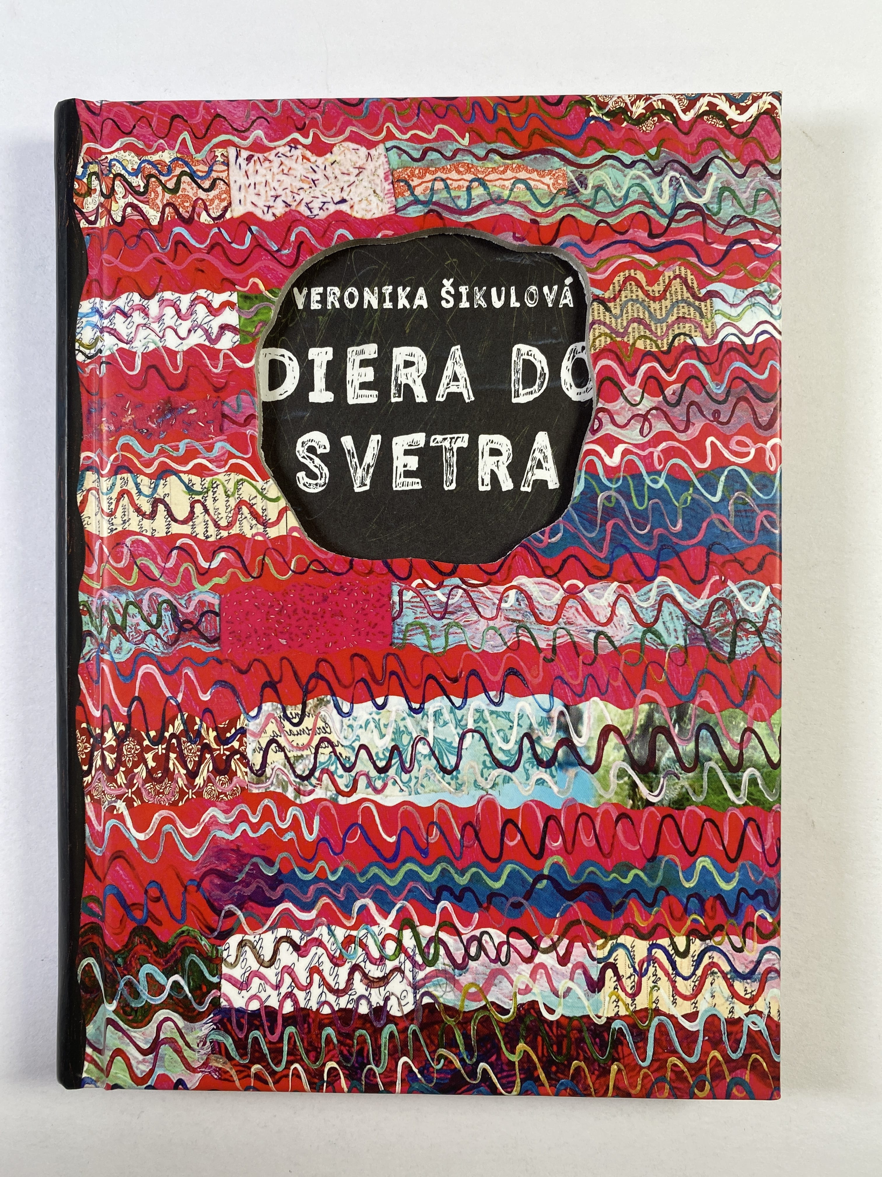 Diera do svetra