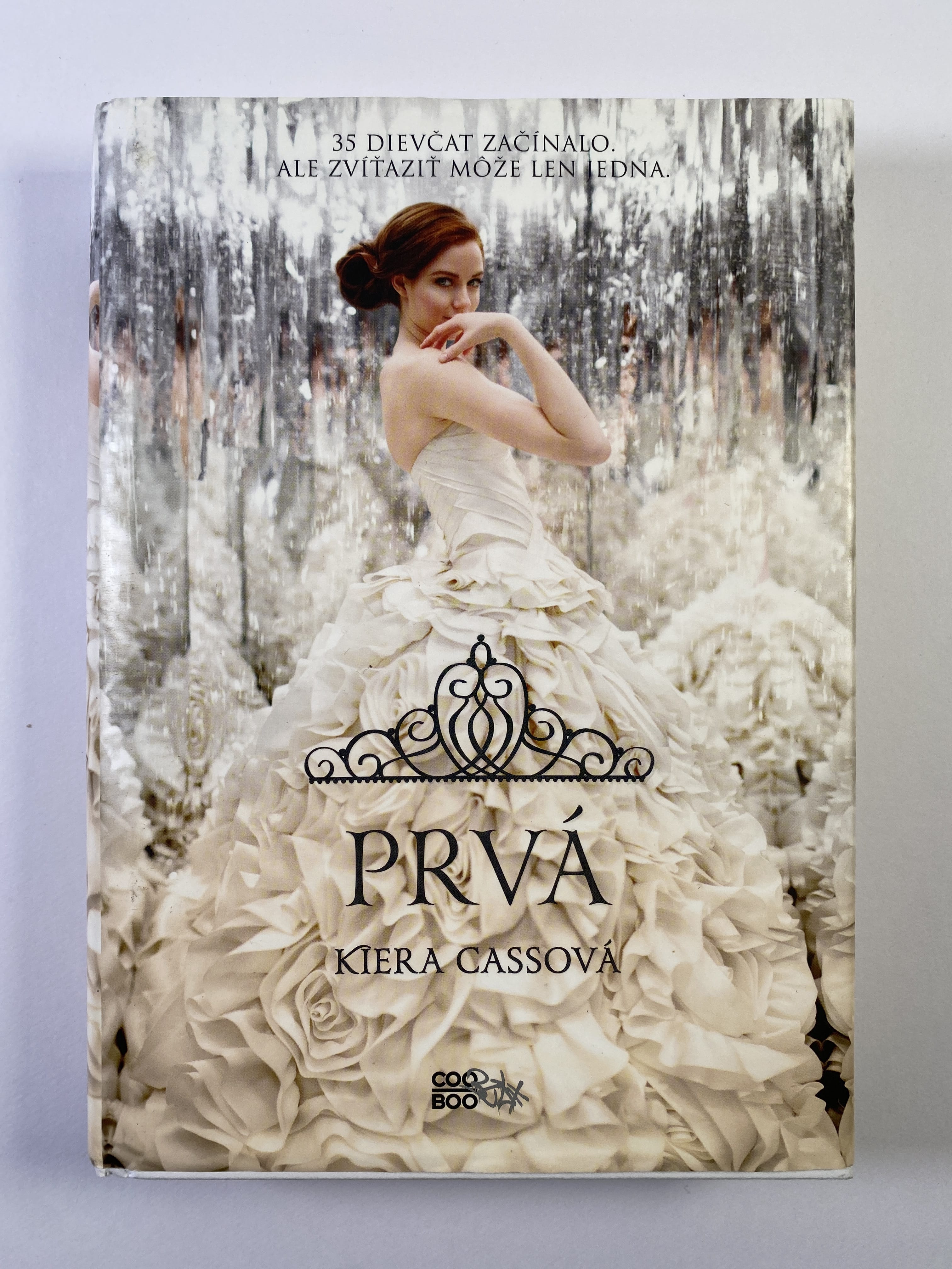 Elita: Prvá
