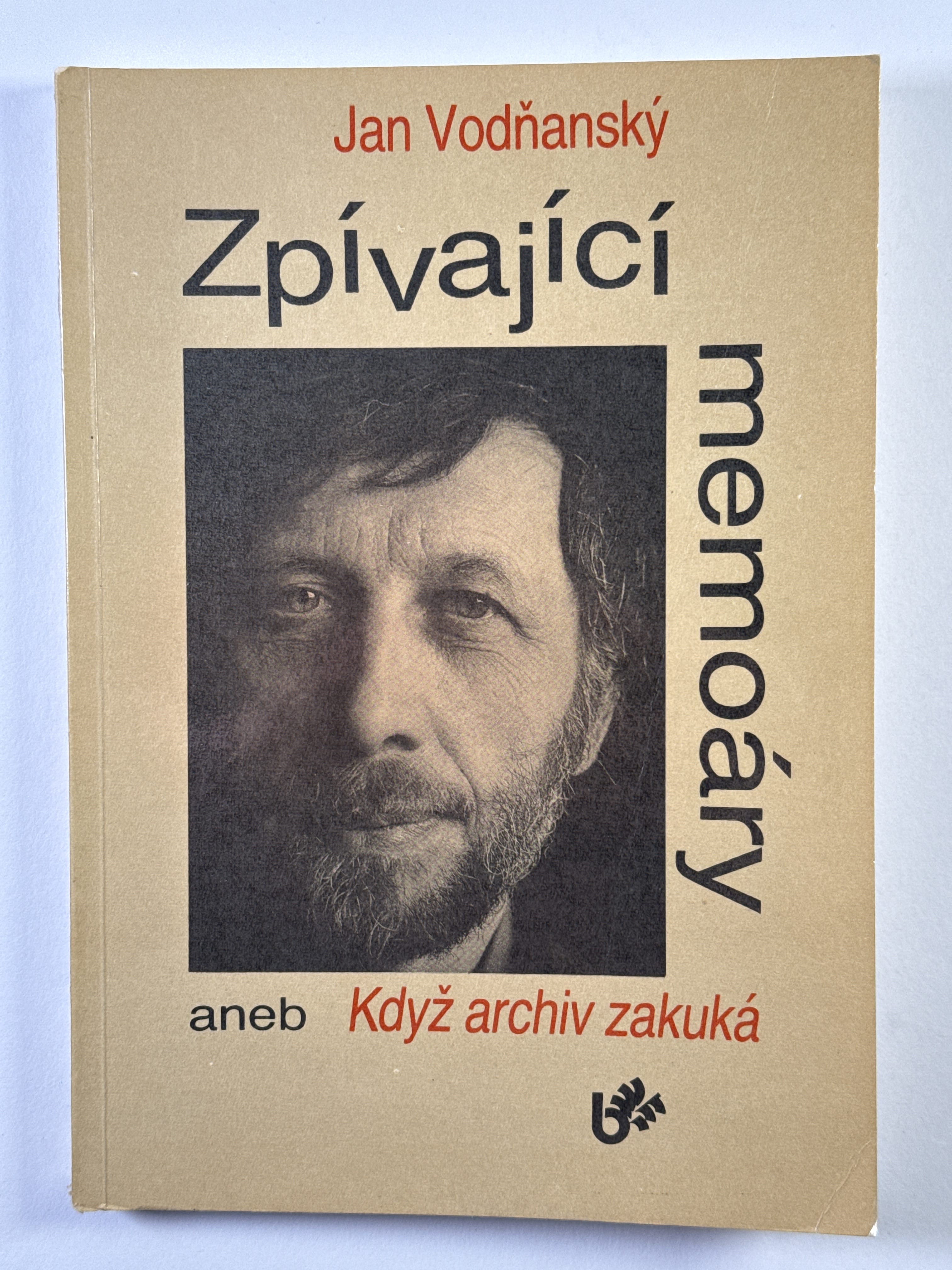 Levně Zpívající memoáry, aneb, Když archiv zakuká