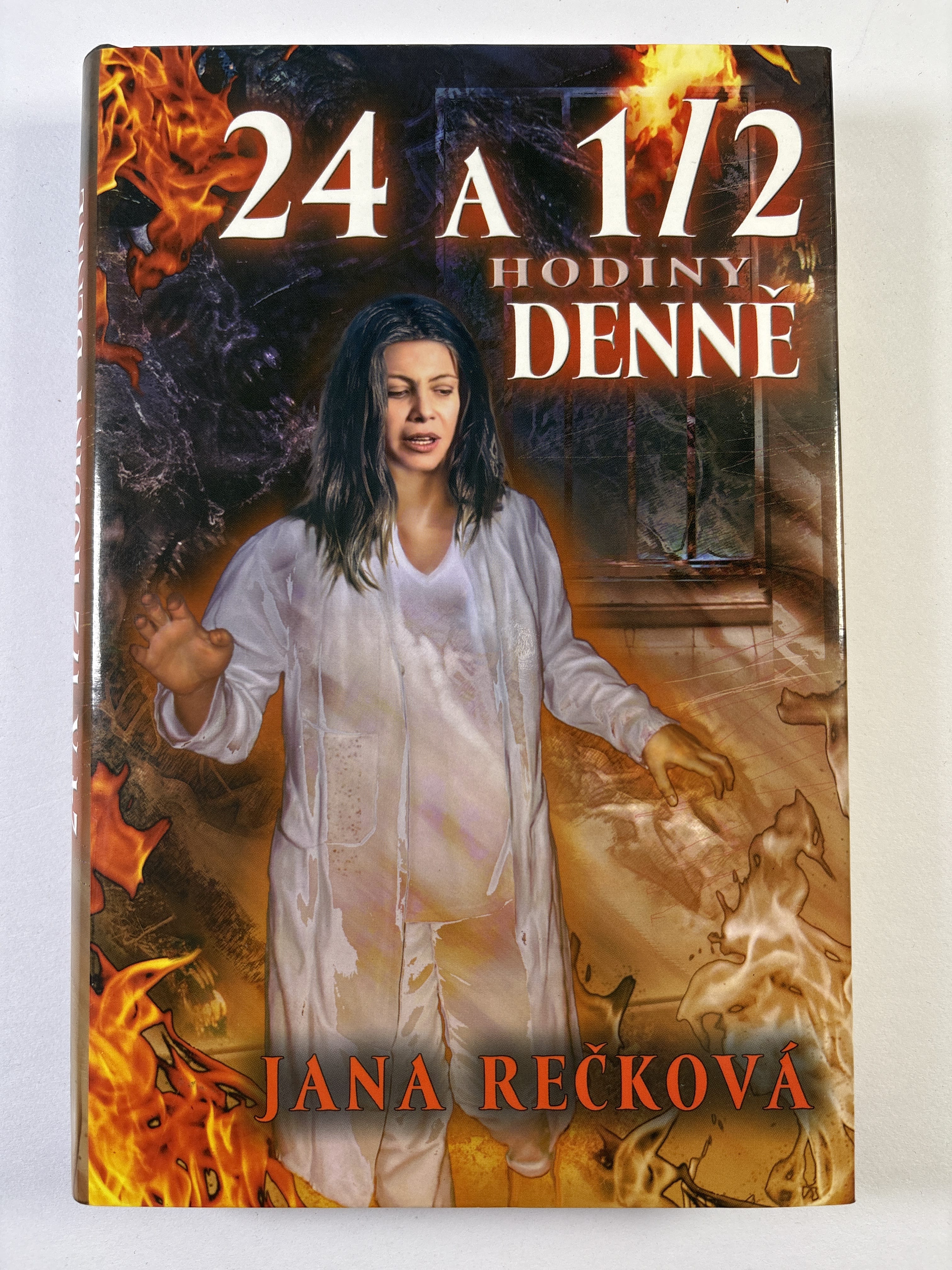 24 a 1/2 hodiny denně
