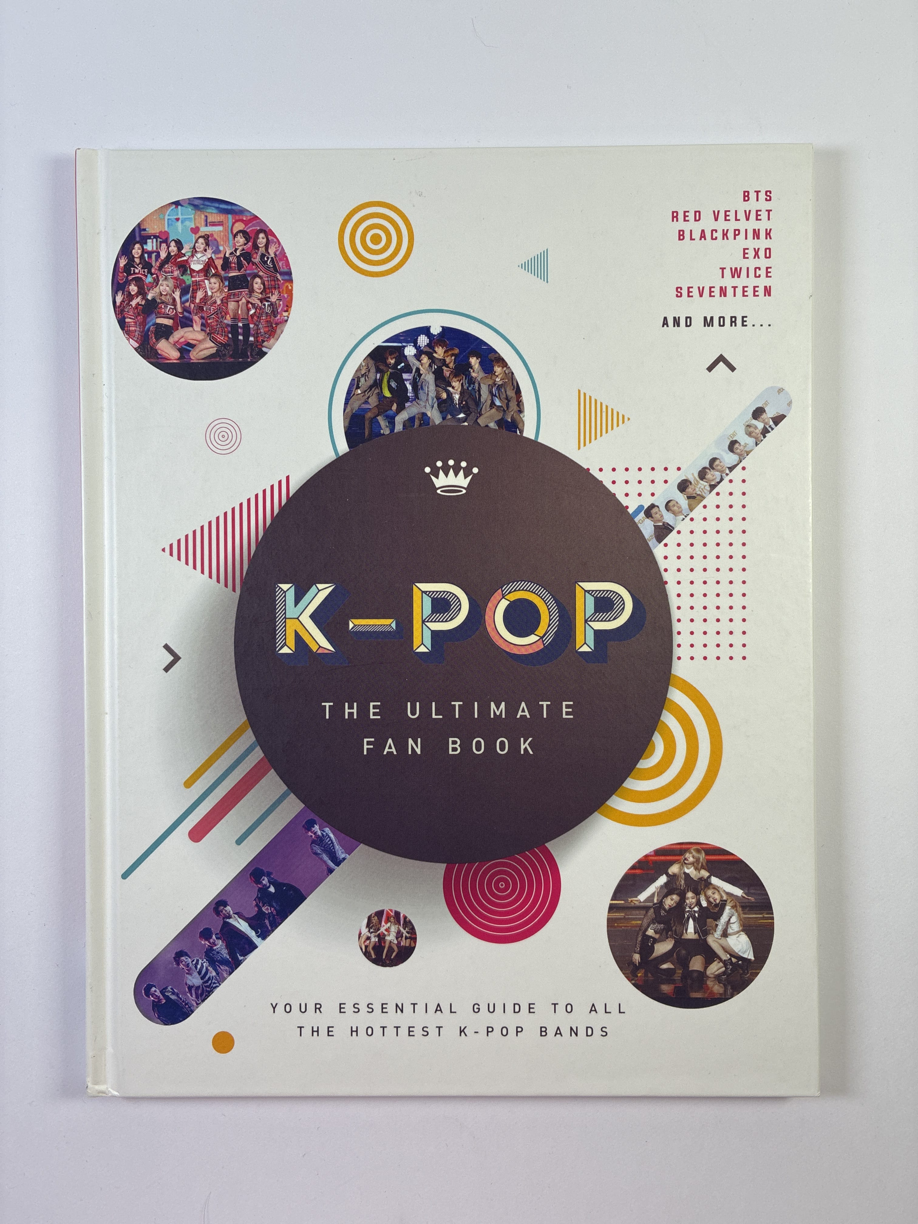 Levně K-Pop: The Ultimate Fan Book -