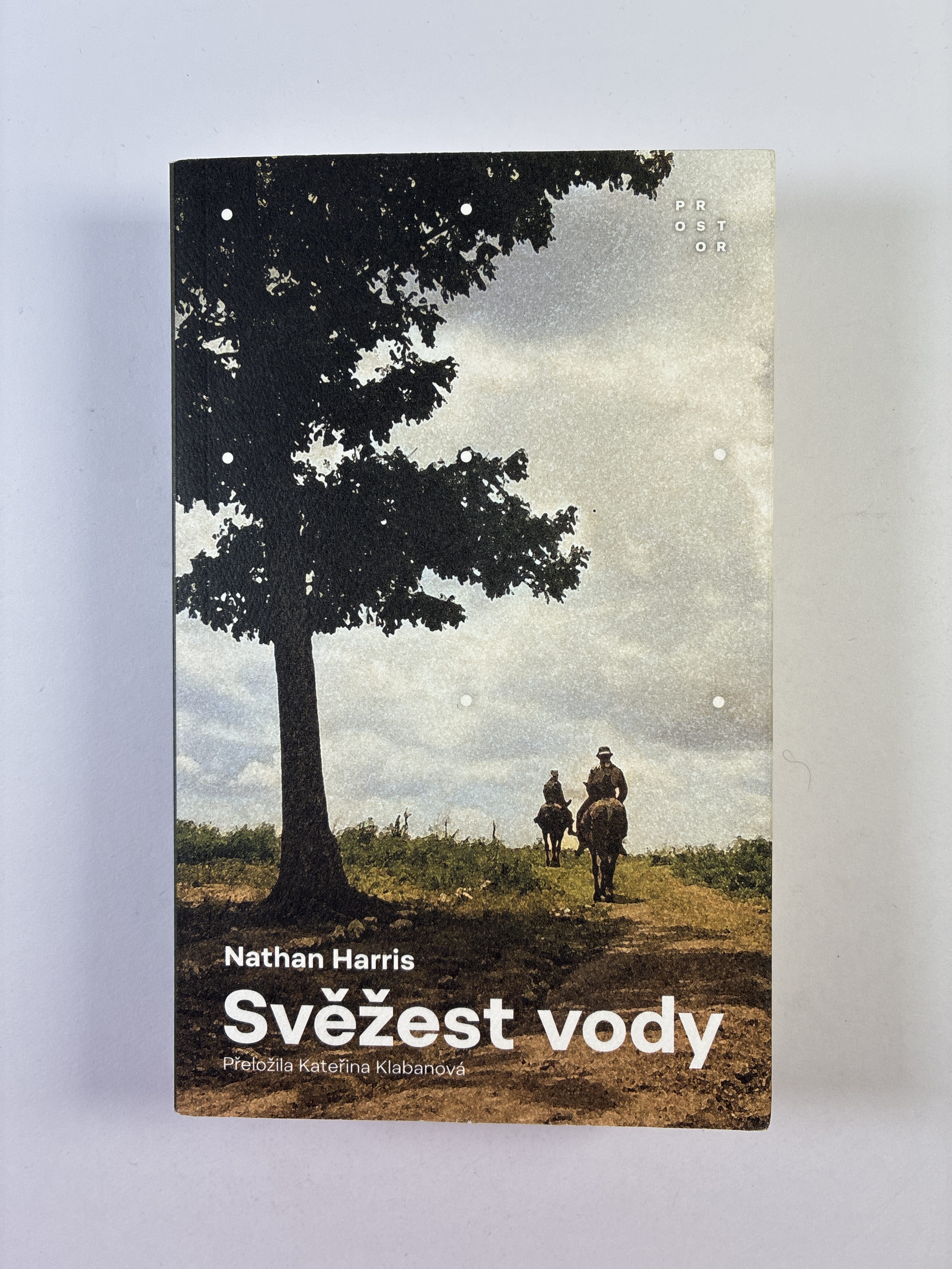 Levně Svěžest vody
