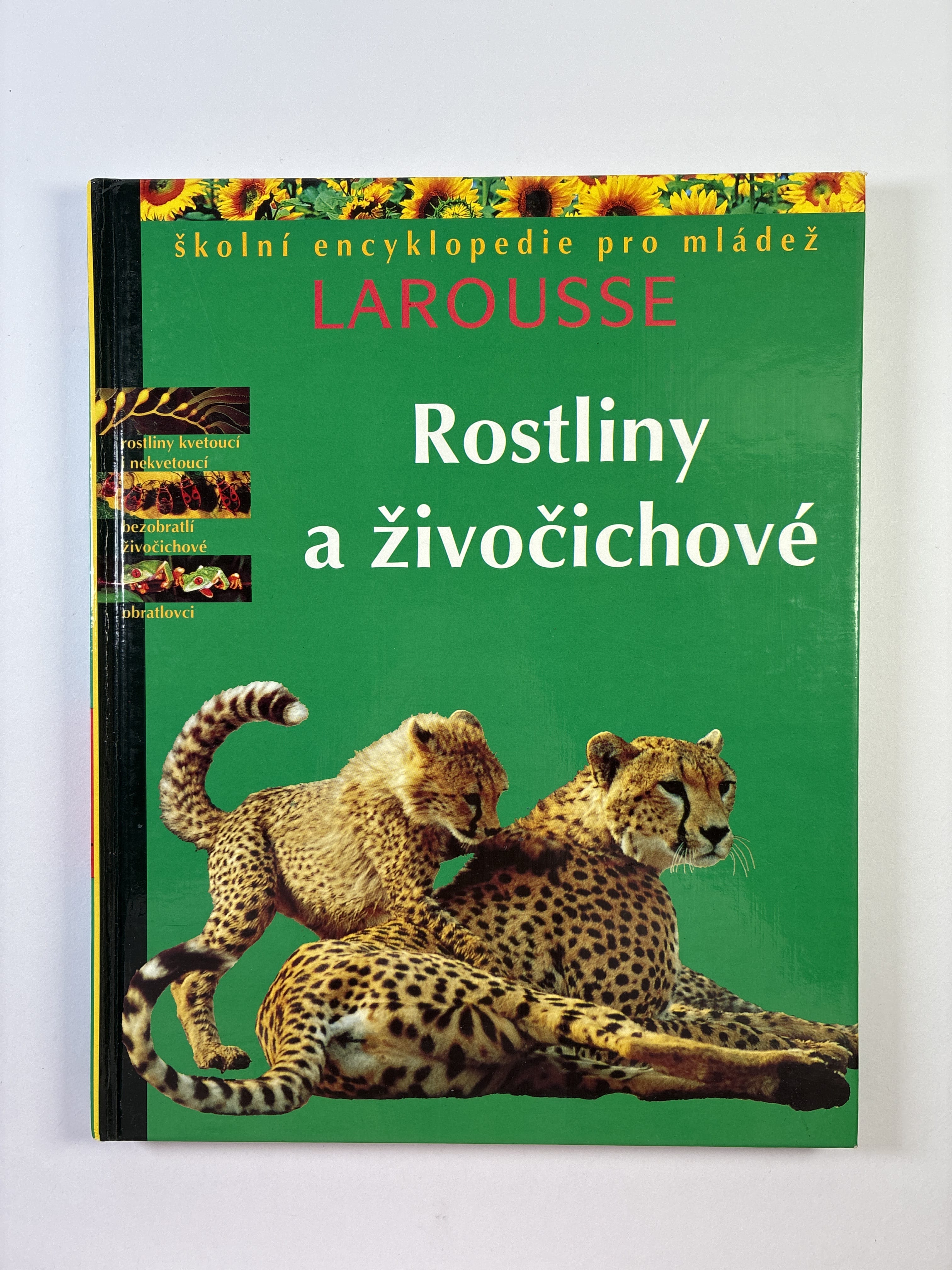 Levně Rostliny a živočichové
