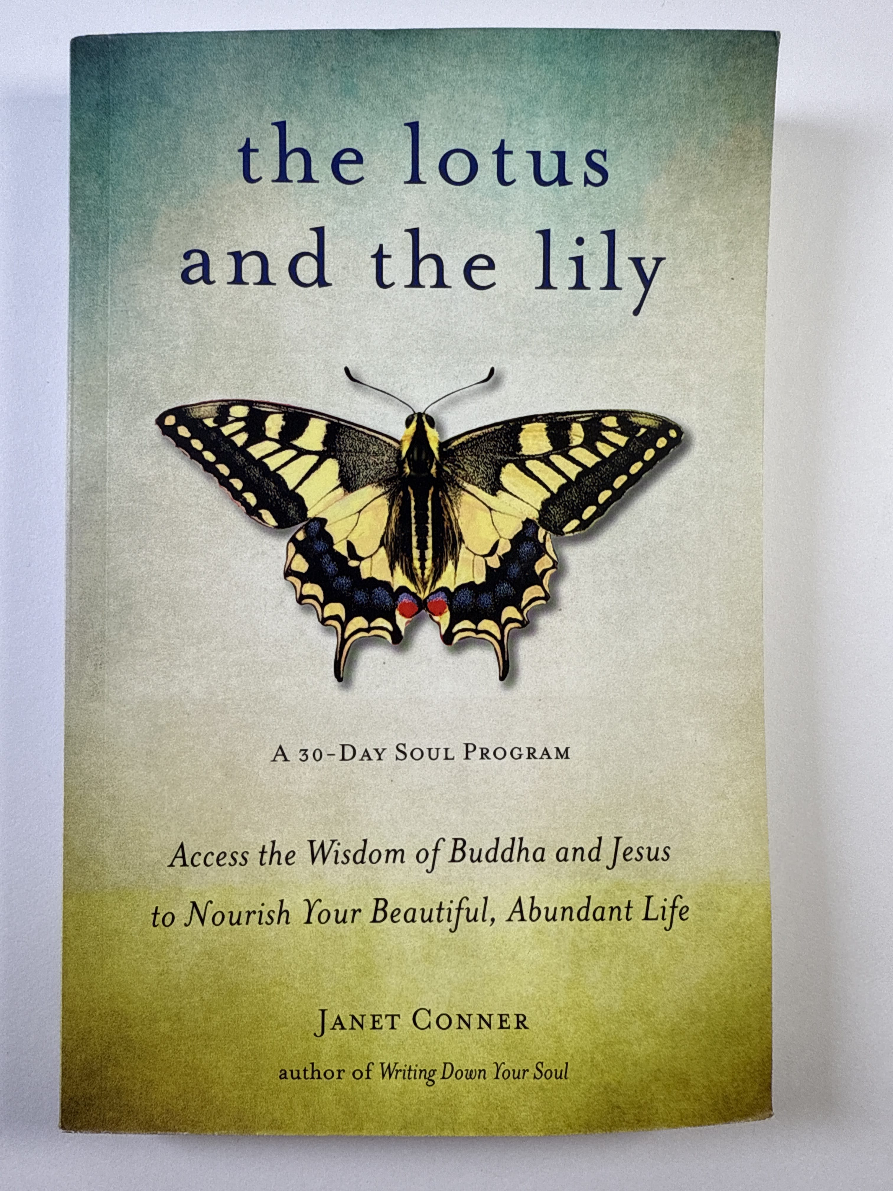Levně The Lotus and the Lily