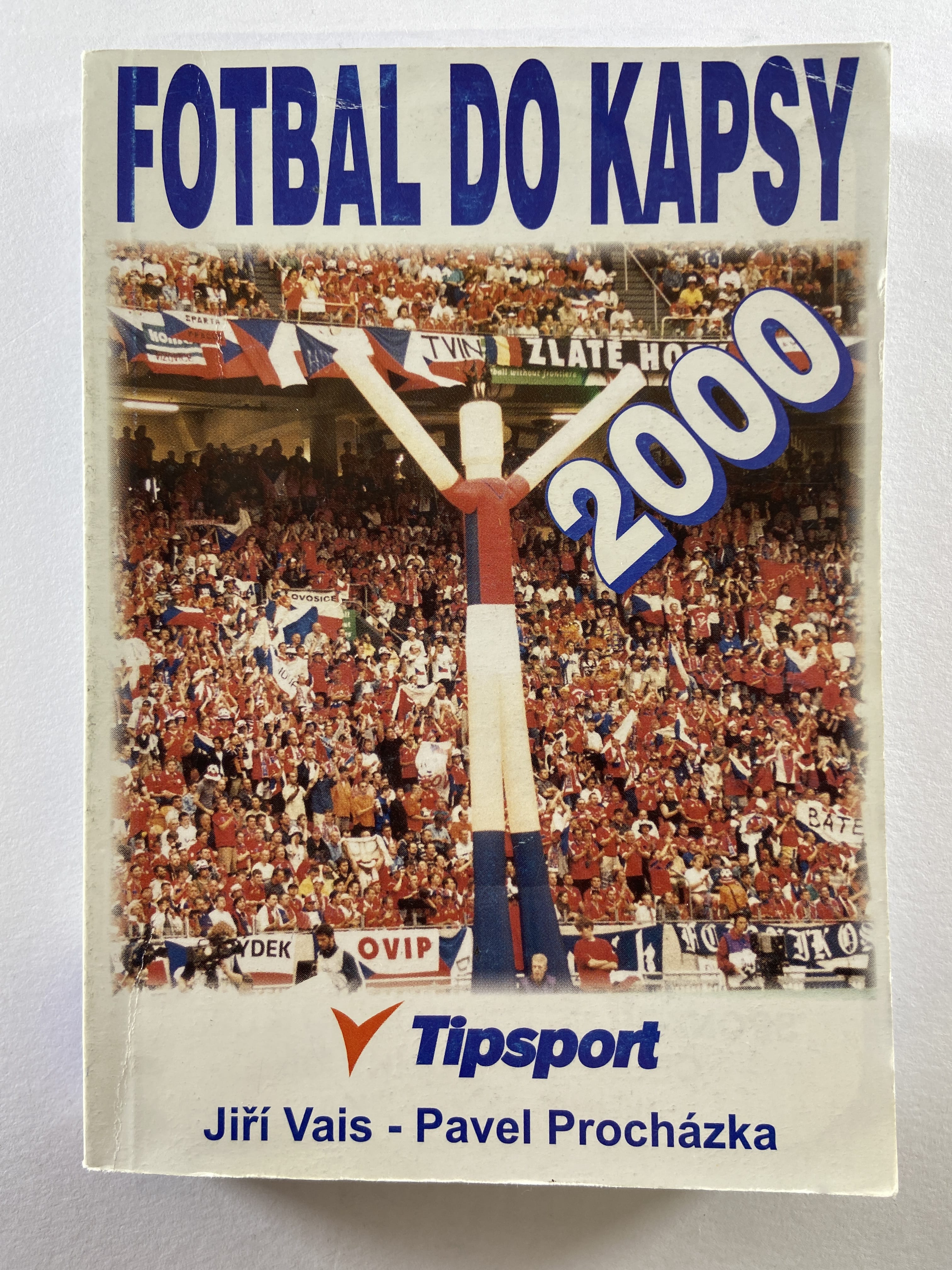 Fotbal do kapsy 2000