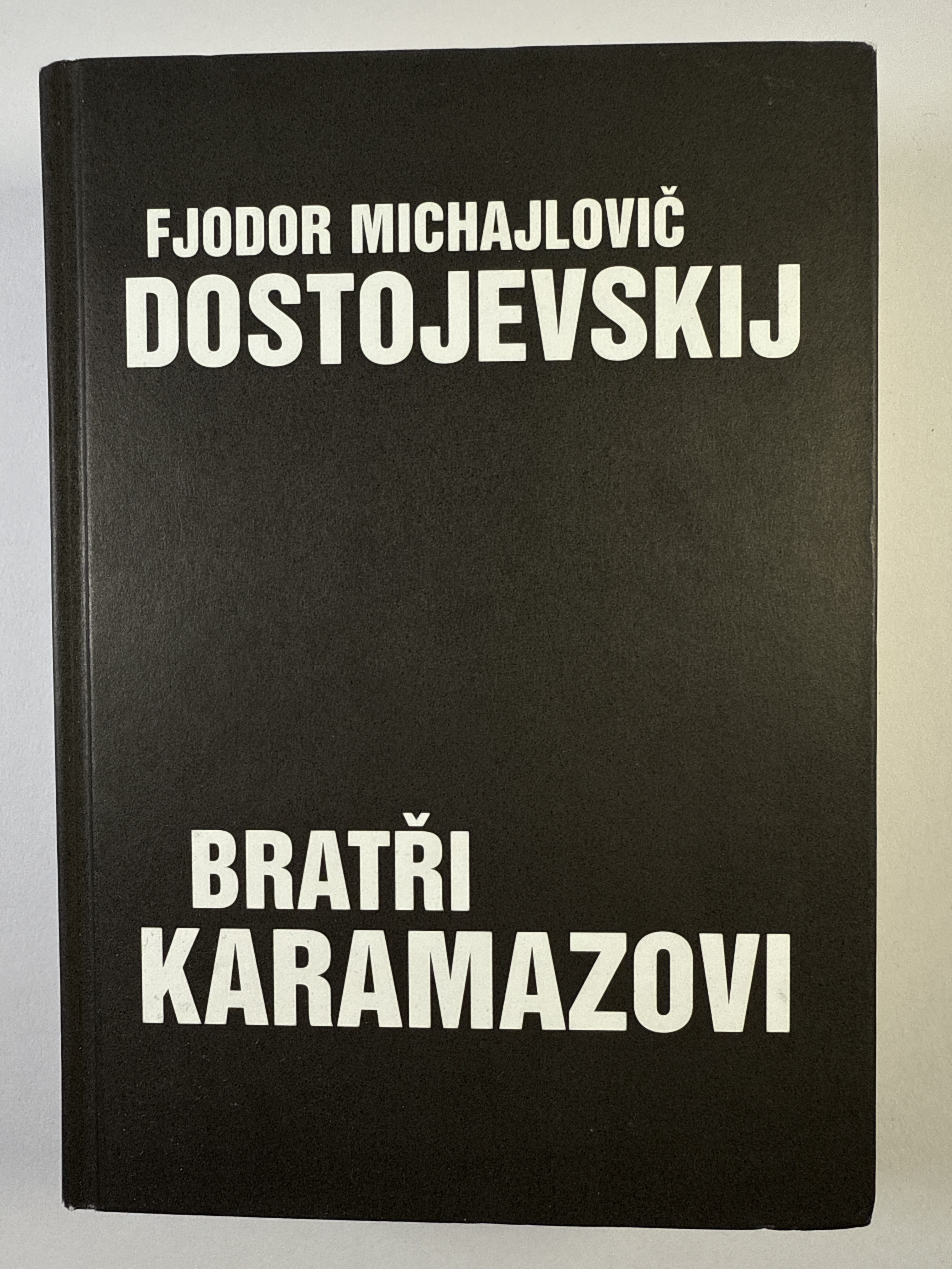 Bratři Karamazovi Pevná (bez obalu 2009)