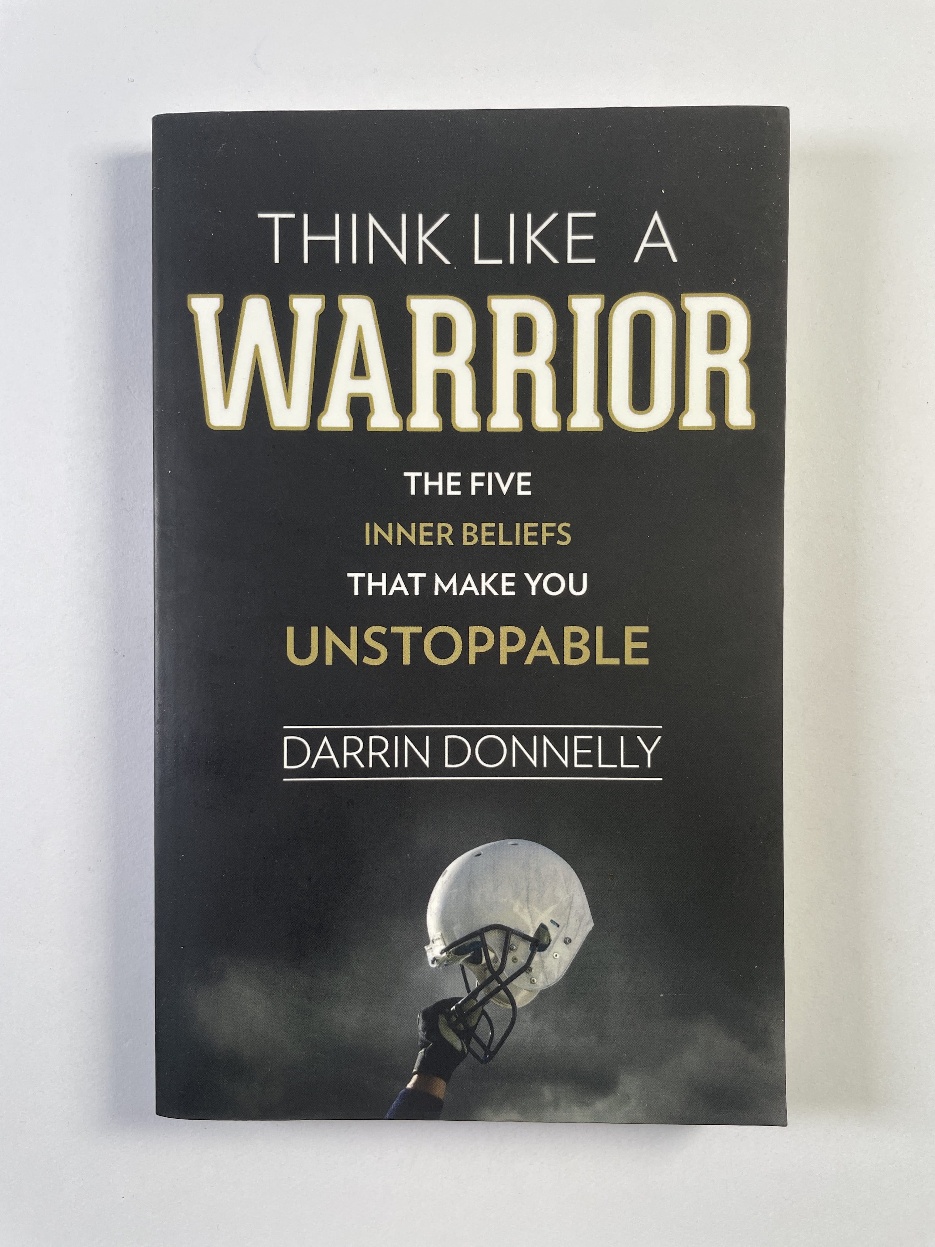 Levně Think like a warrior
