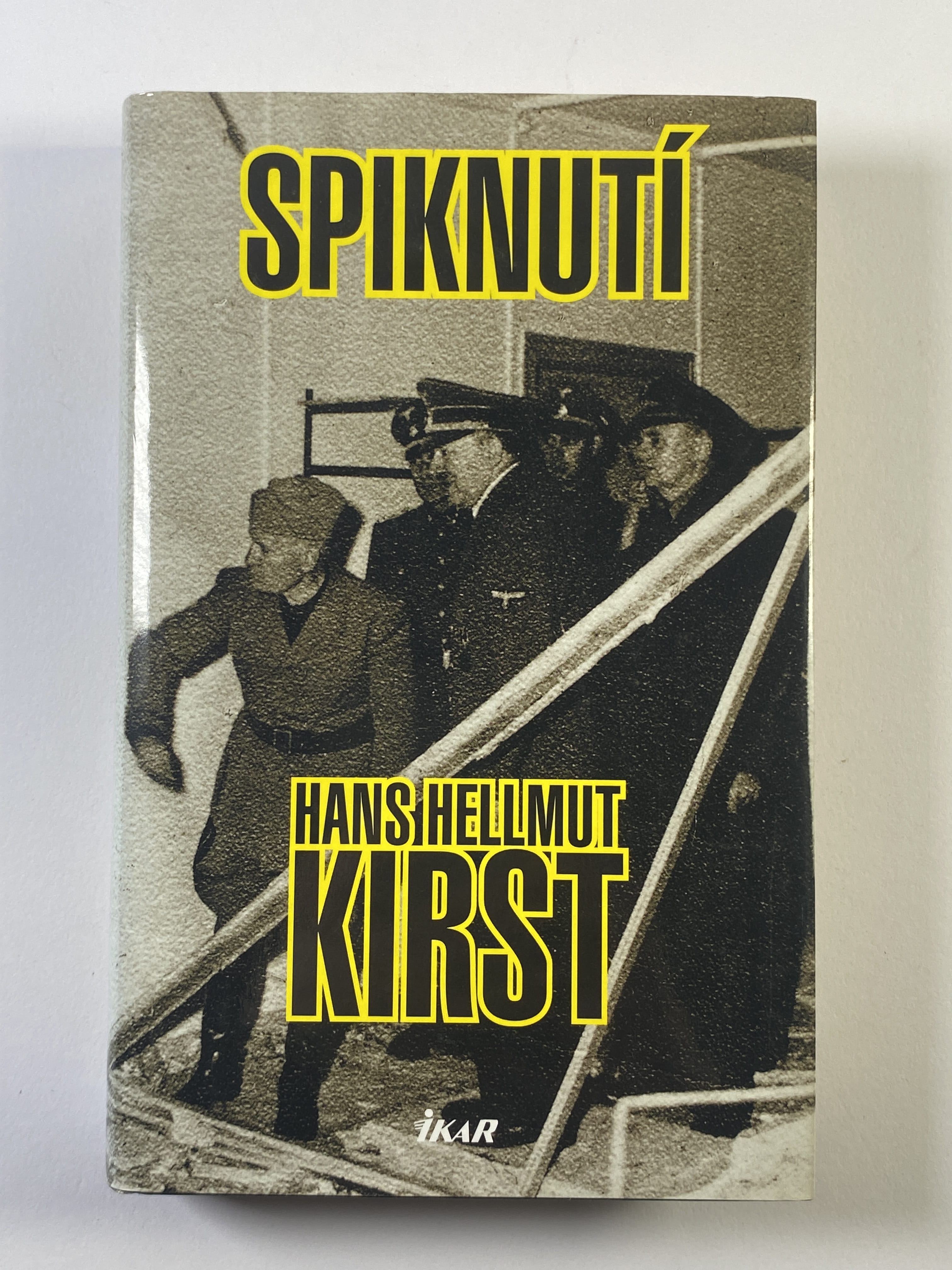 Levně Spiknutí Pevná (2005)
