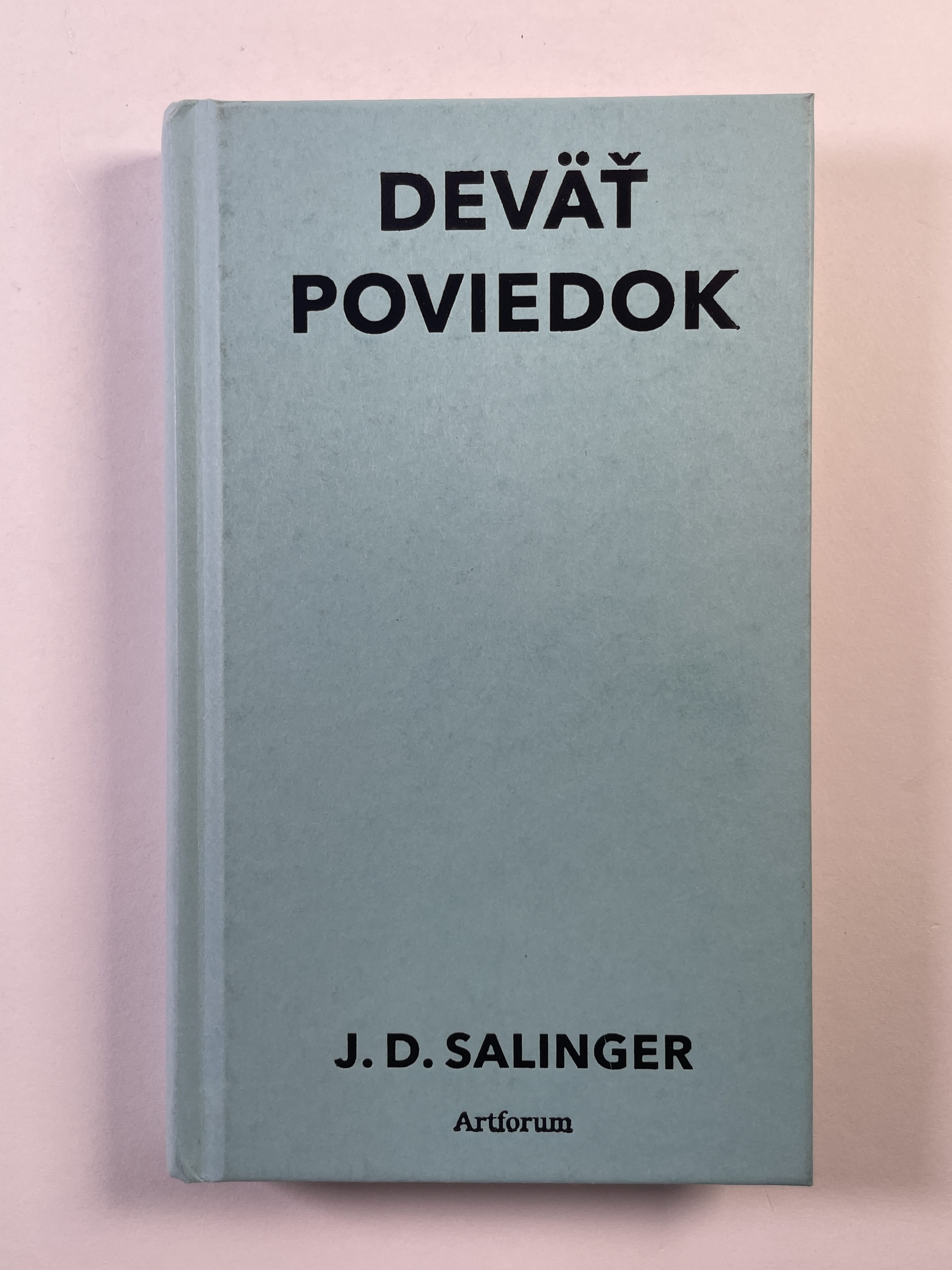 Levně Deväť poviedok
