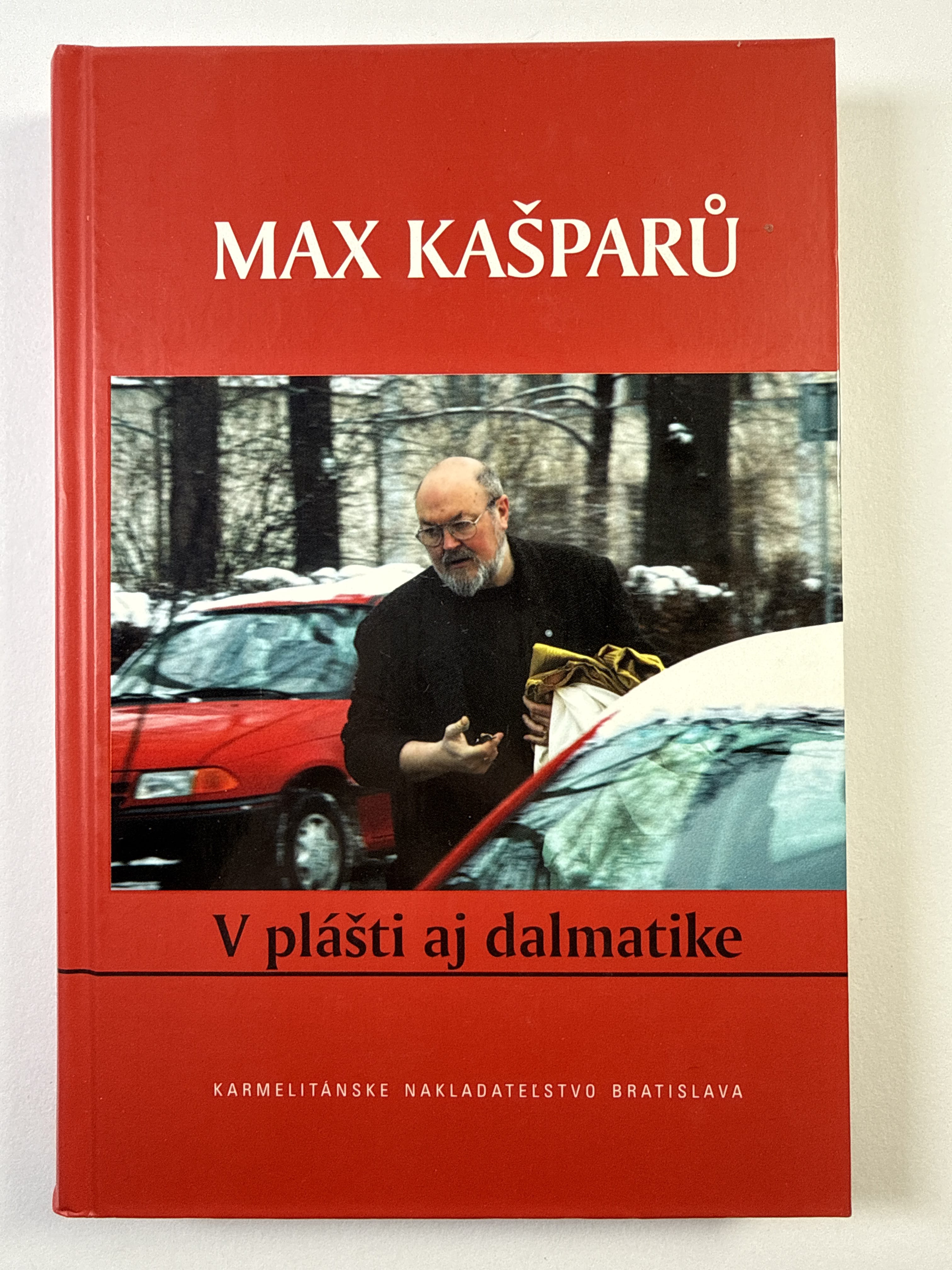 Levně V plášti aj dalmatike