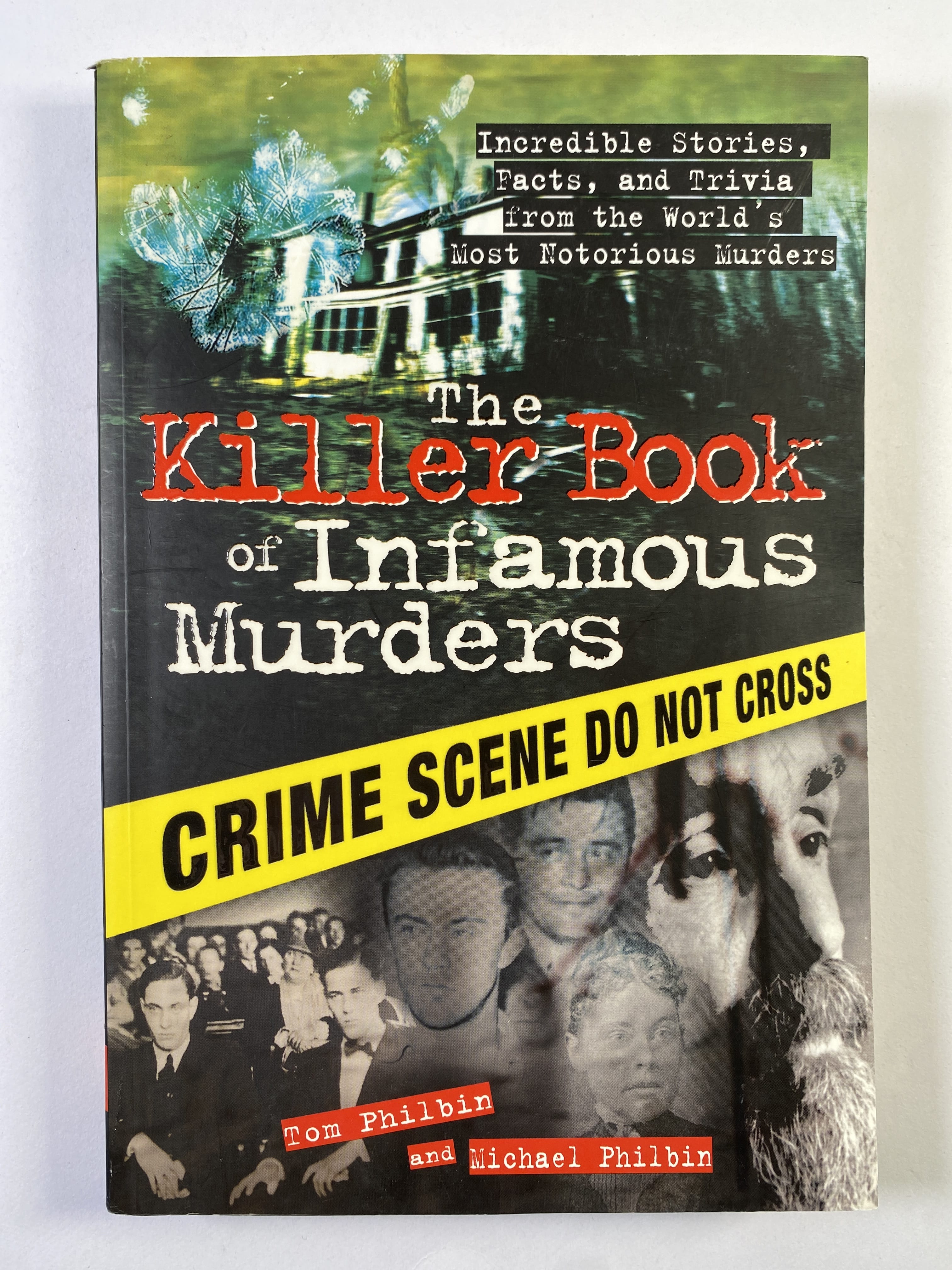Levně The Killer Book of Infamous Murders