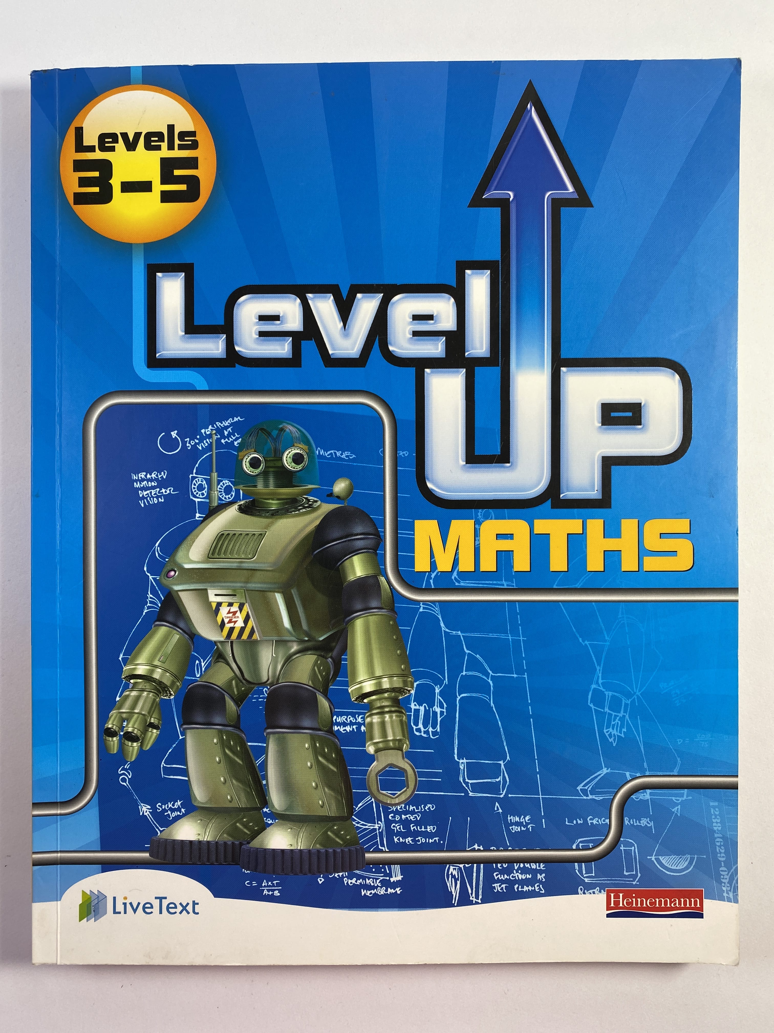 Levně Level Up Maths (Levels 3-5) - Pupil's Book