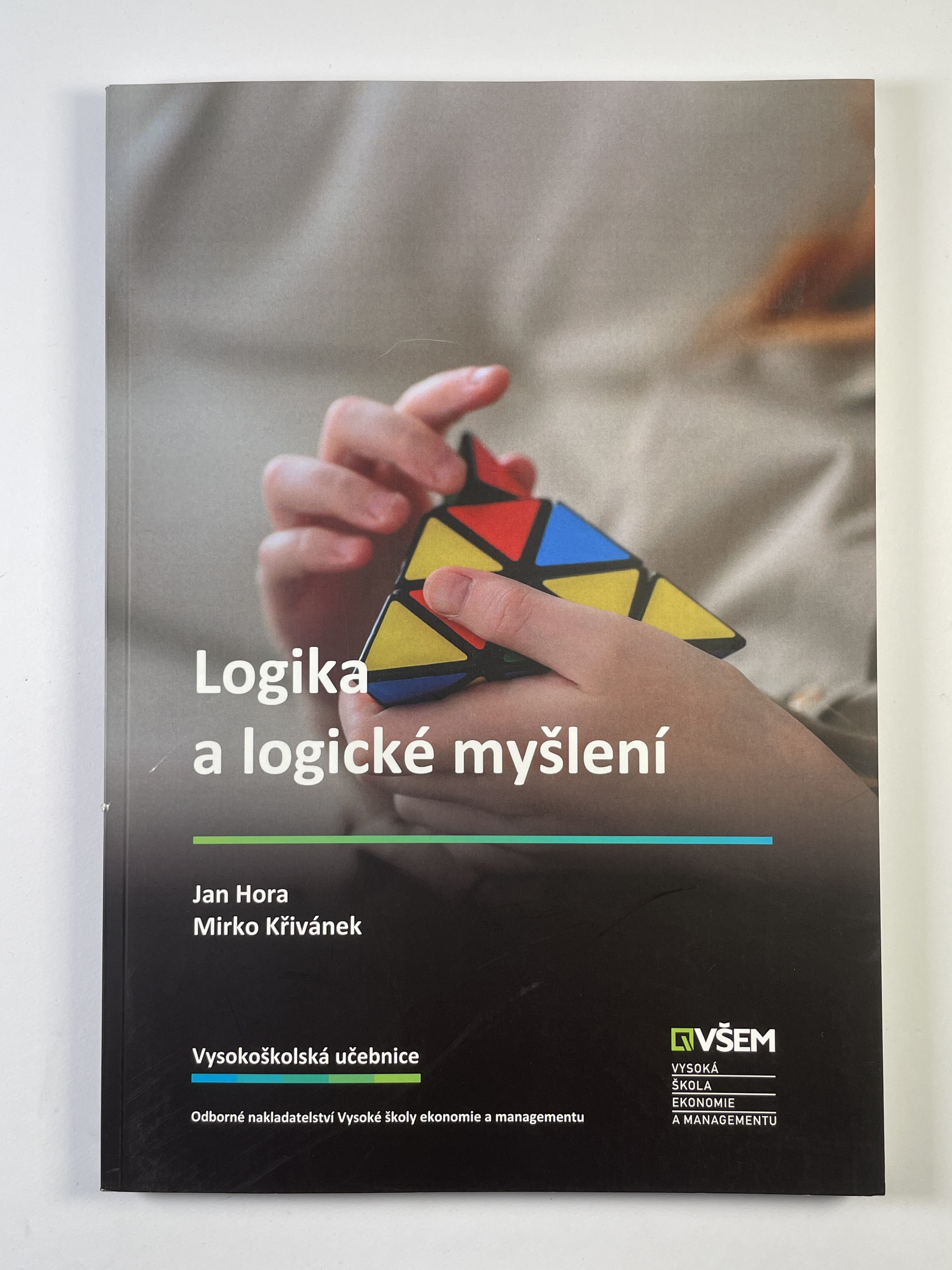 Levně Logika a logické myšlení