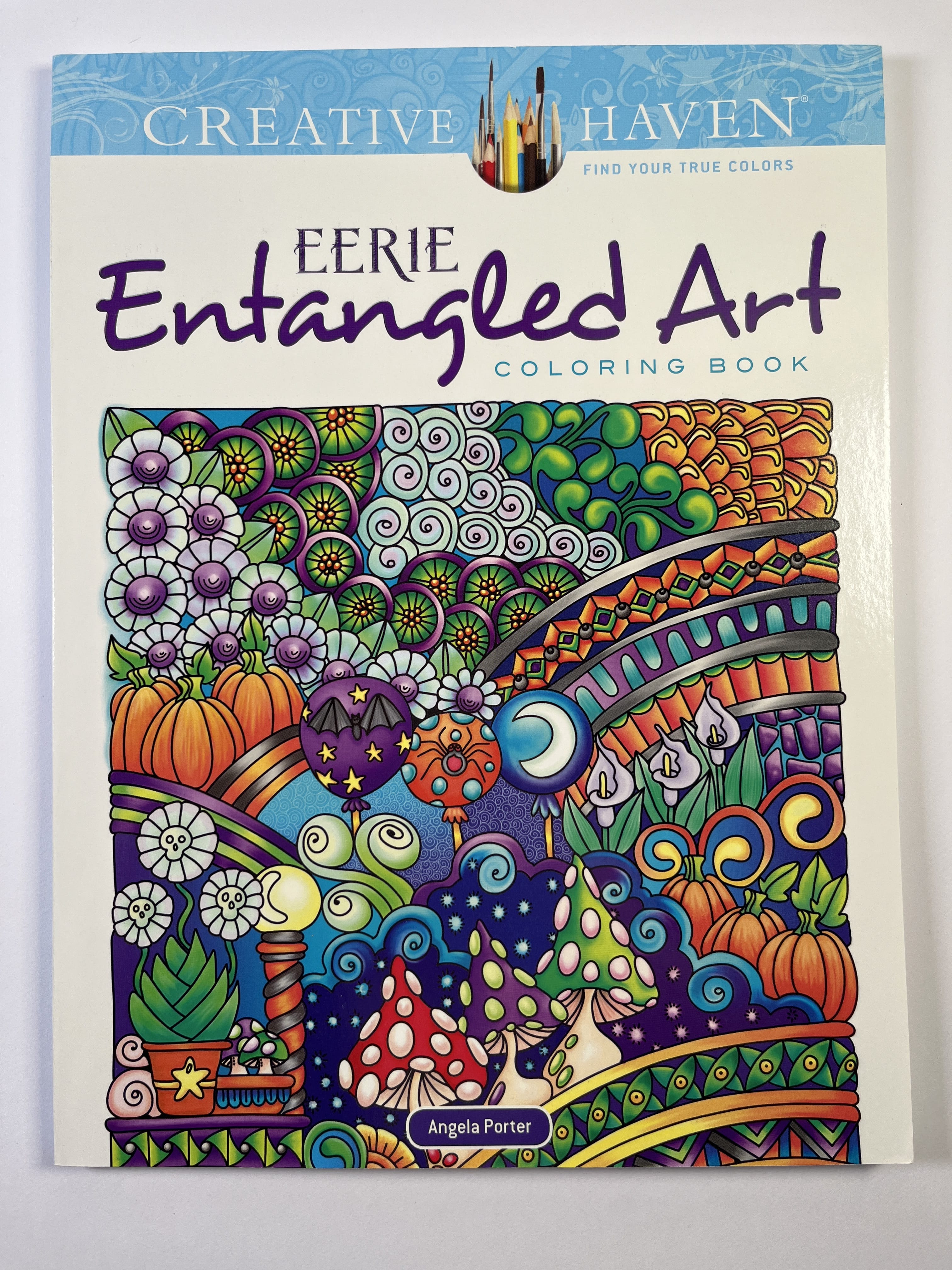 Levně Entangled Art