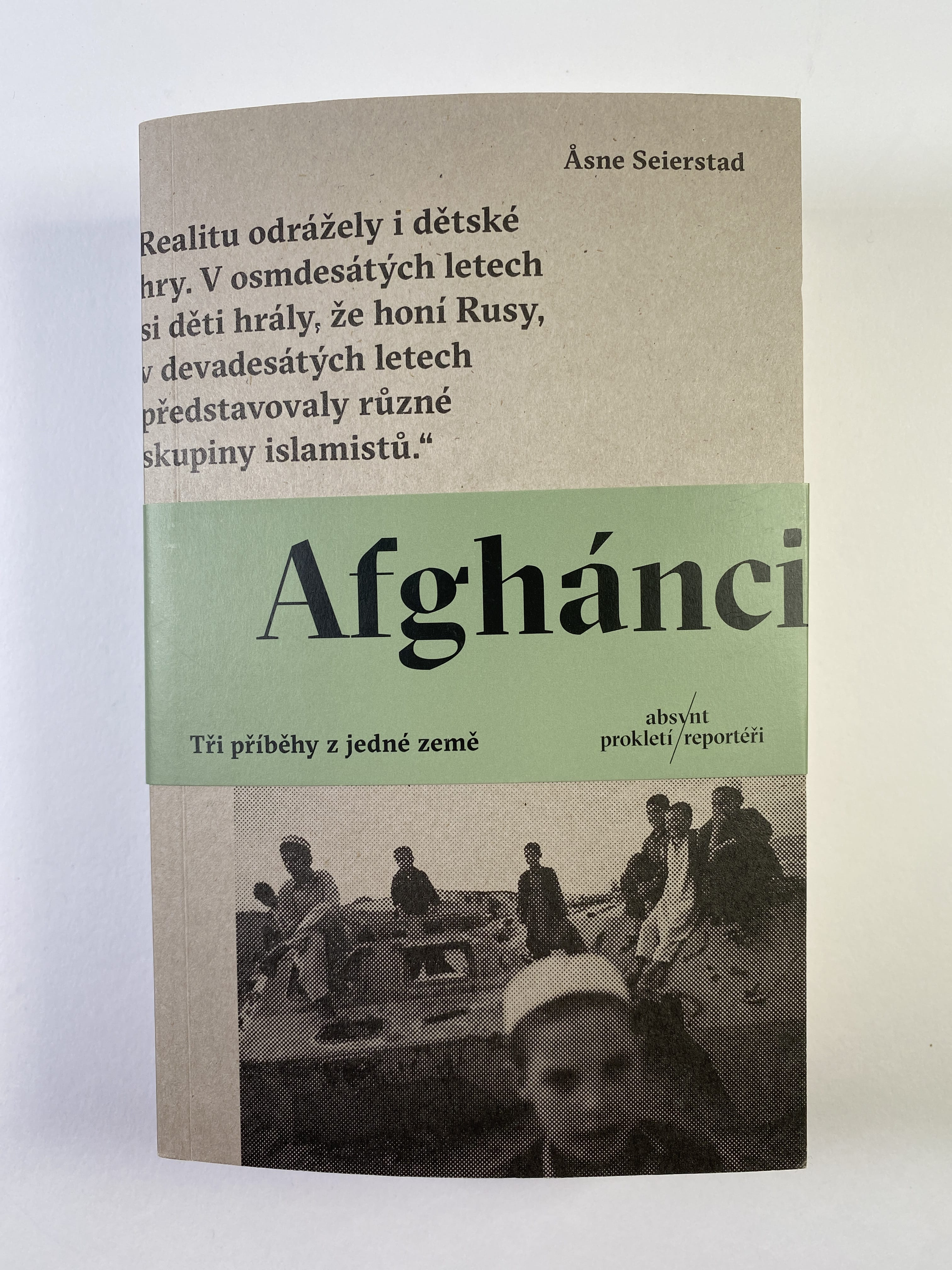 Afghánci: Tři příběhy z jedné země