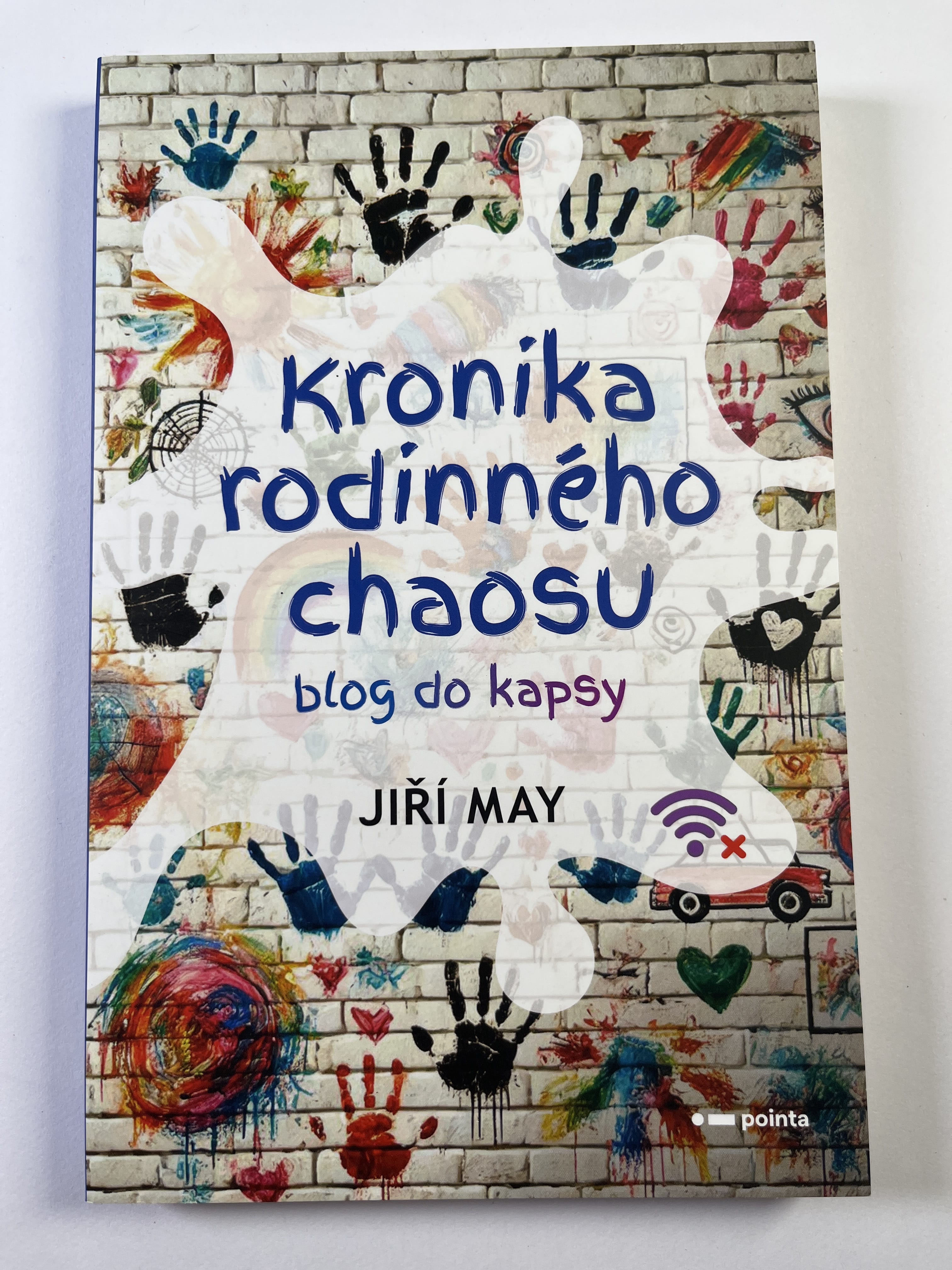 Levně Kronika rodinného chaosu