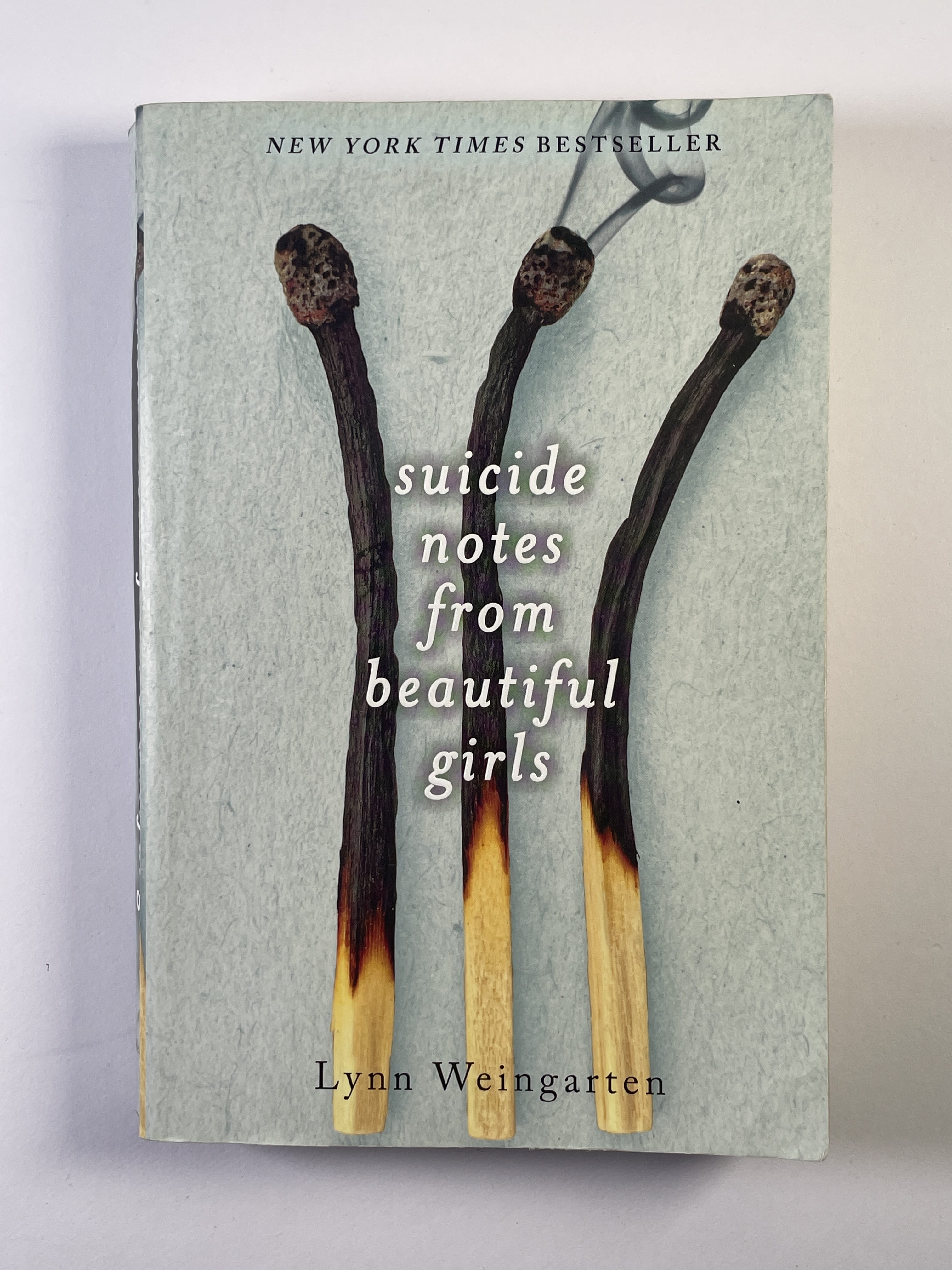 Levně Suicide Notes from Beautiful Girls Měkká 2016