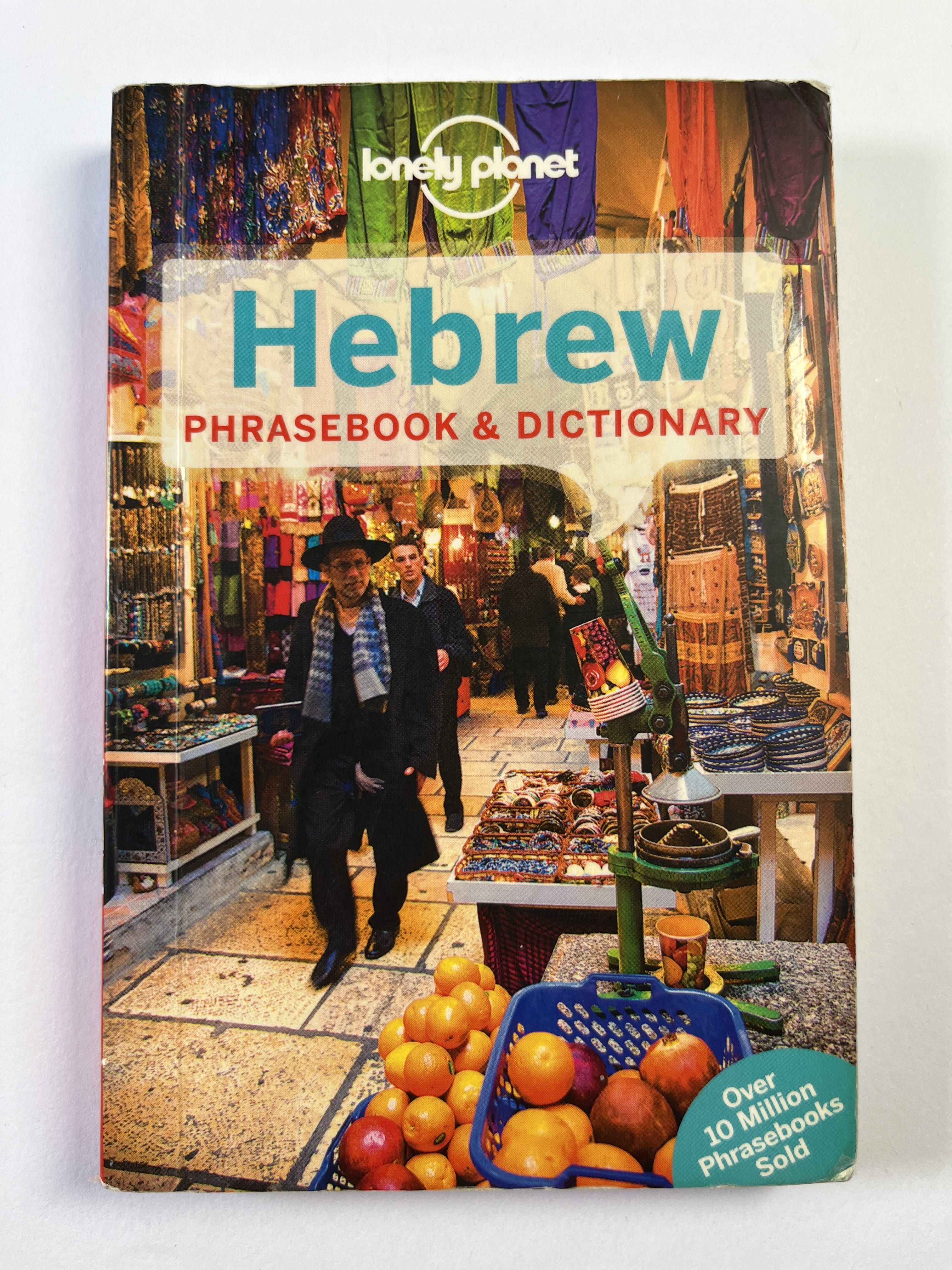 Levně Hebrew: Phrasebook & Dictionary