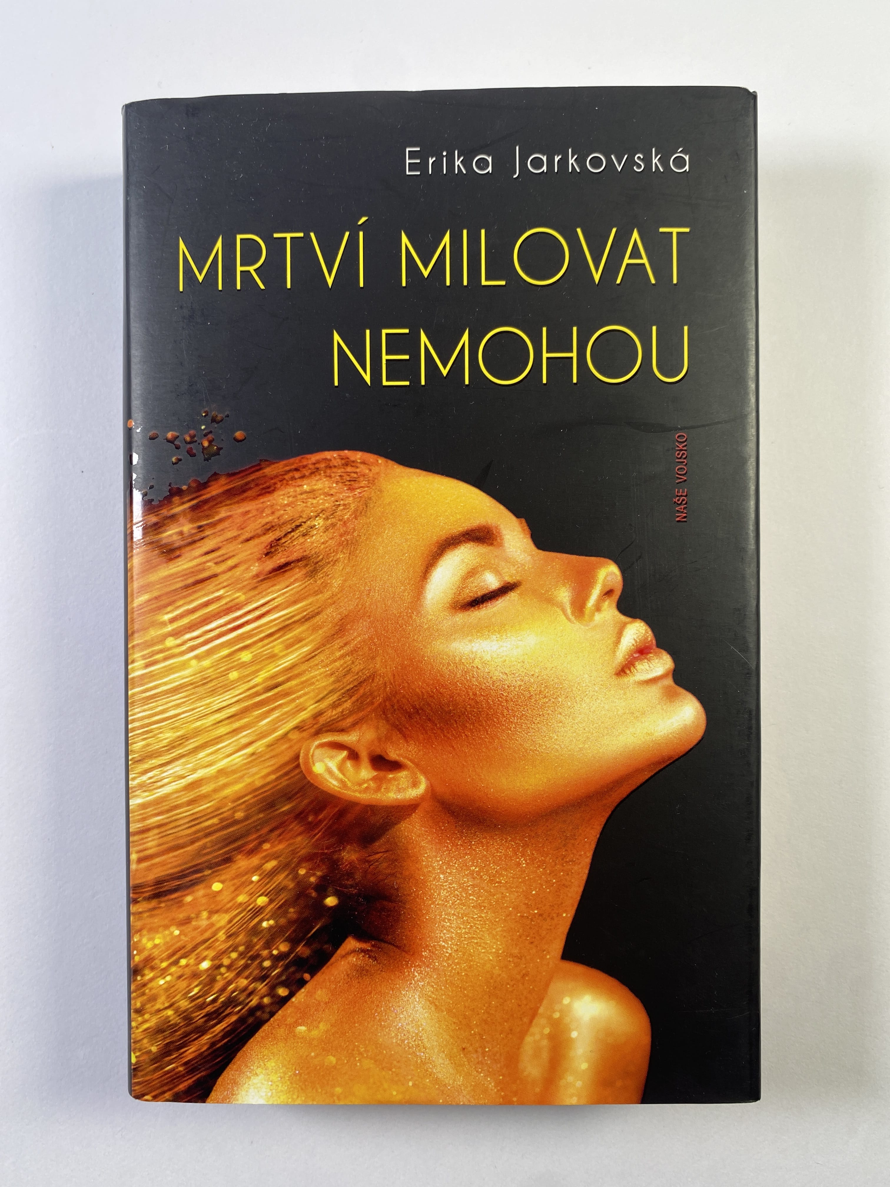 Mrtví milovat nemohou