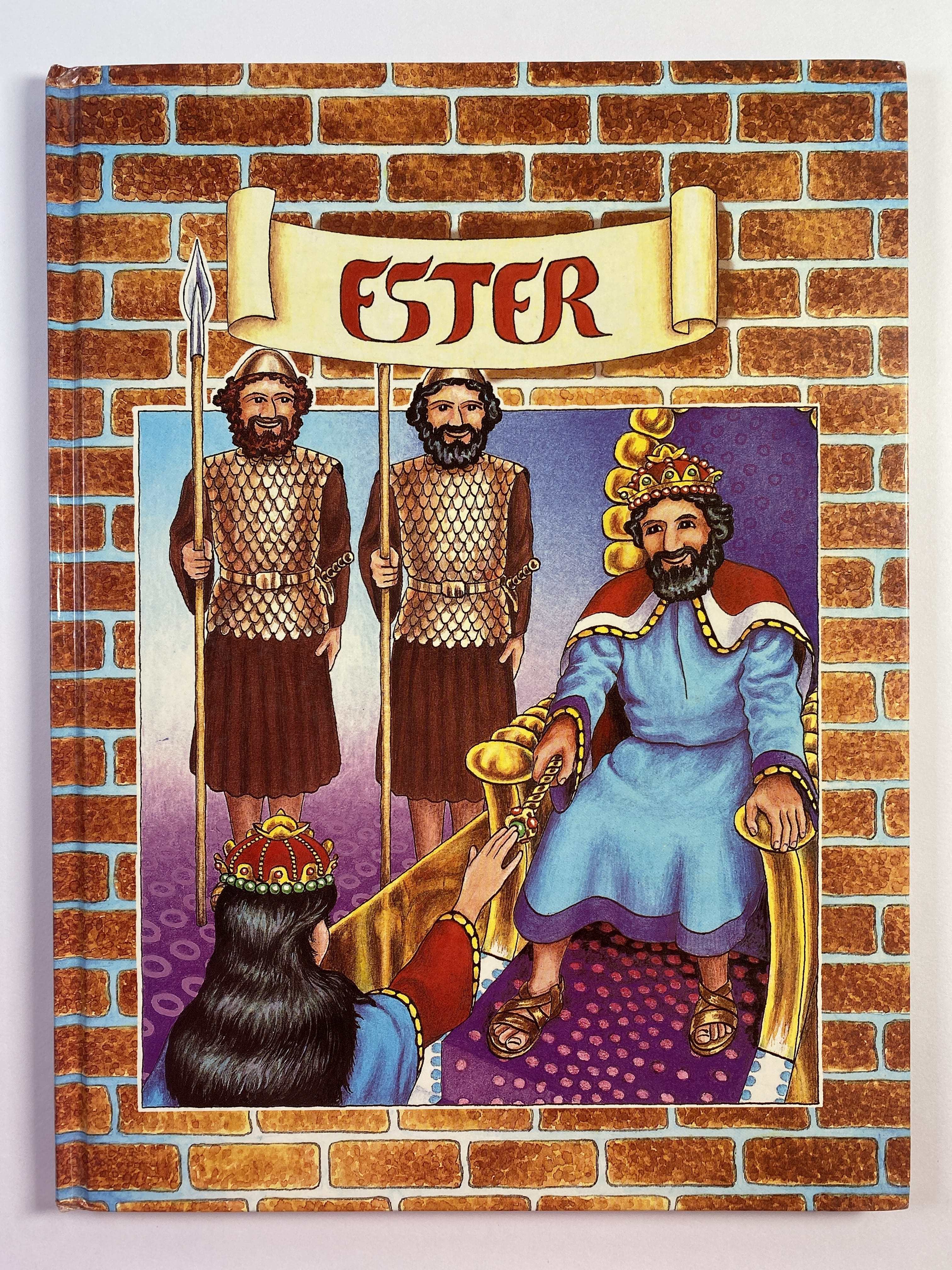 Levně Ester