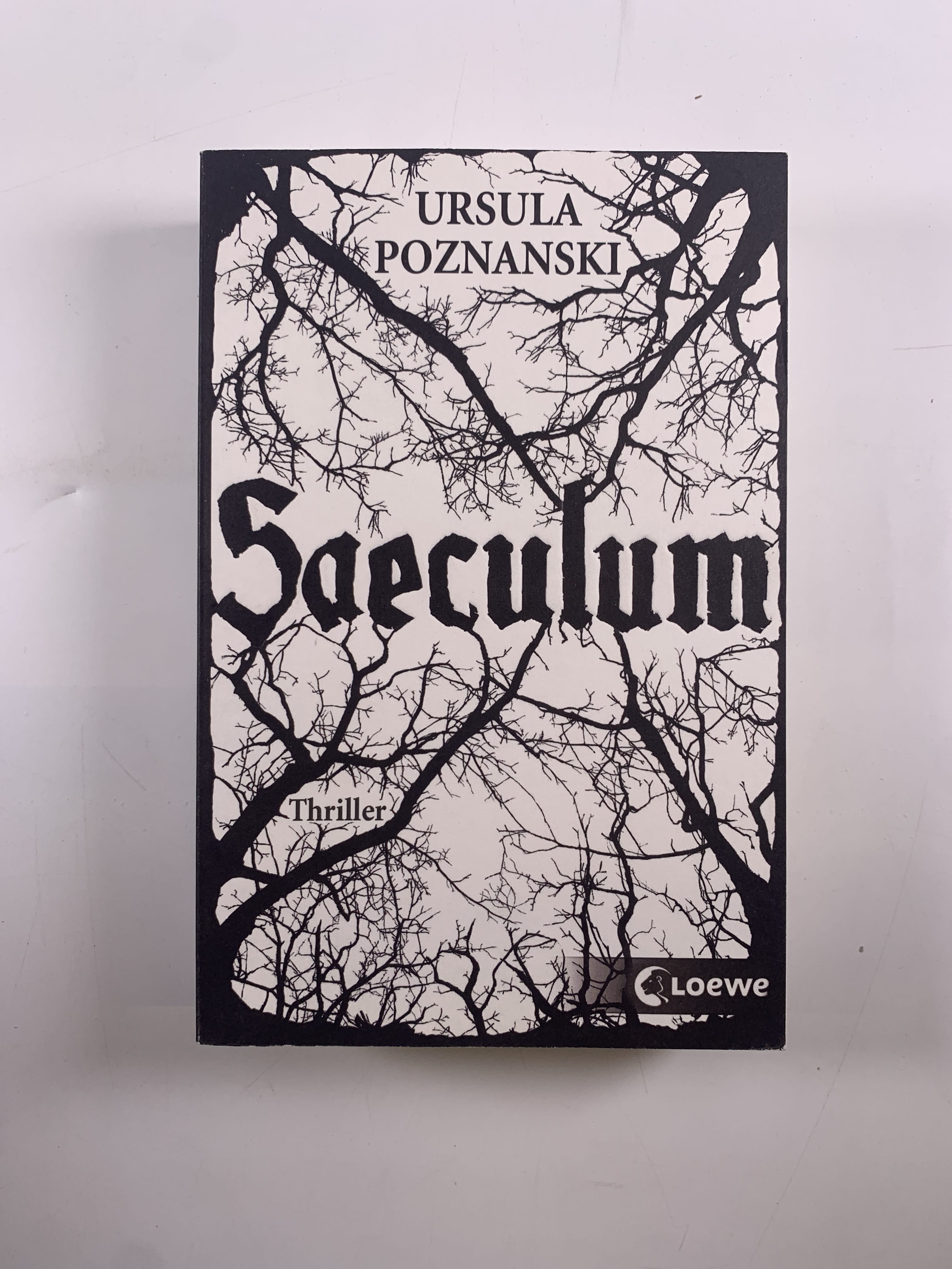 Levně Saeculum