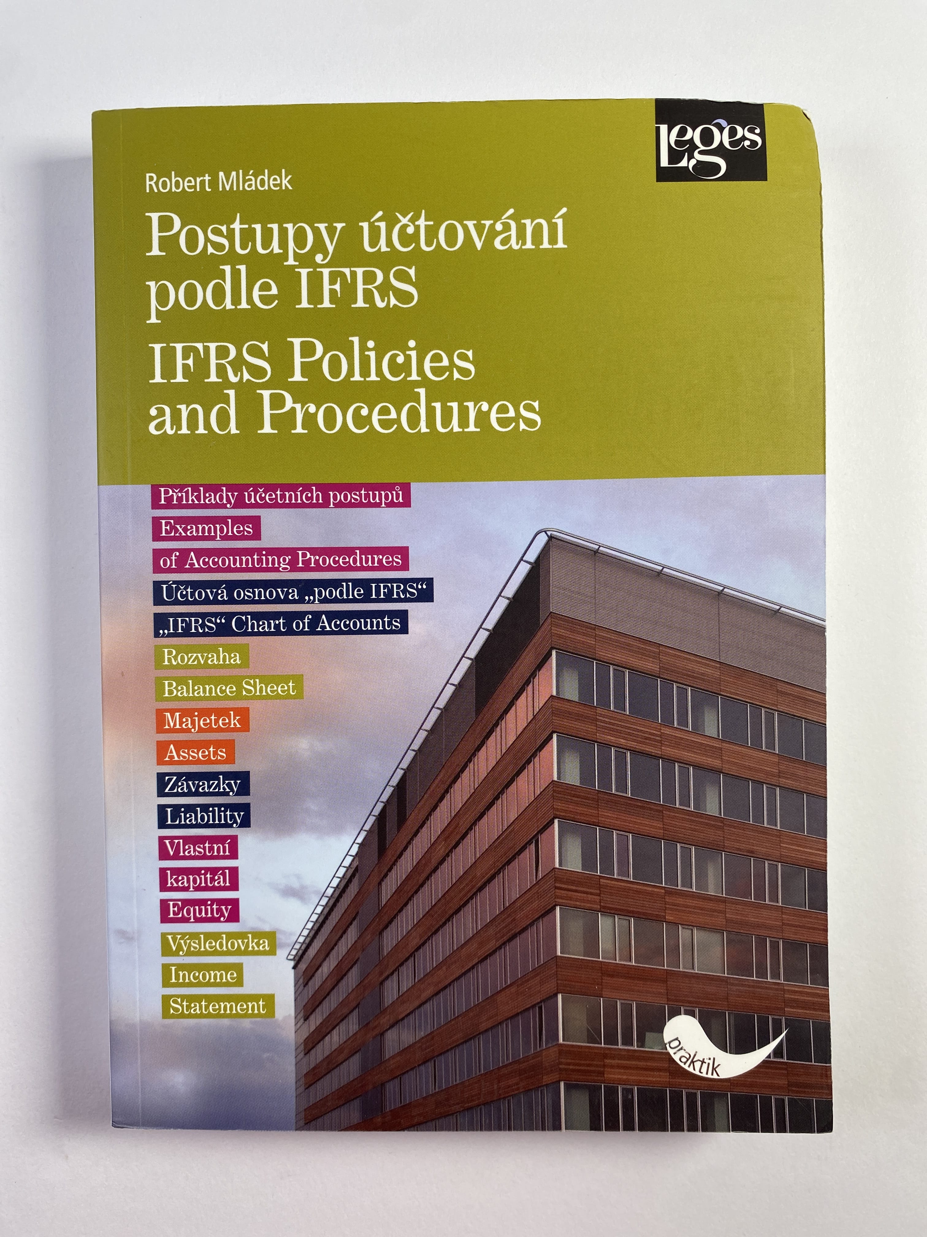 Levně Postupy účtování podle IFRS / IFRS policies and procedures