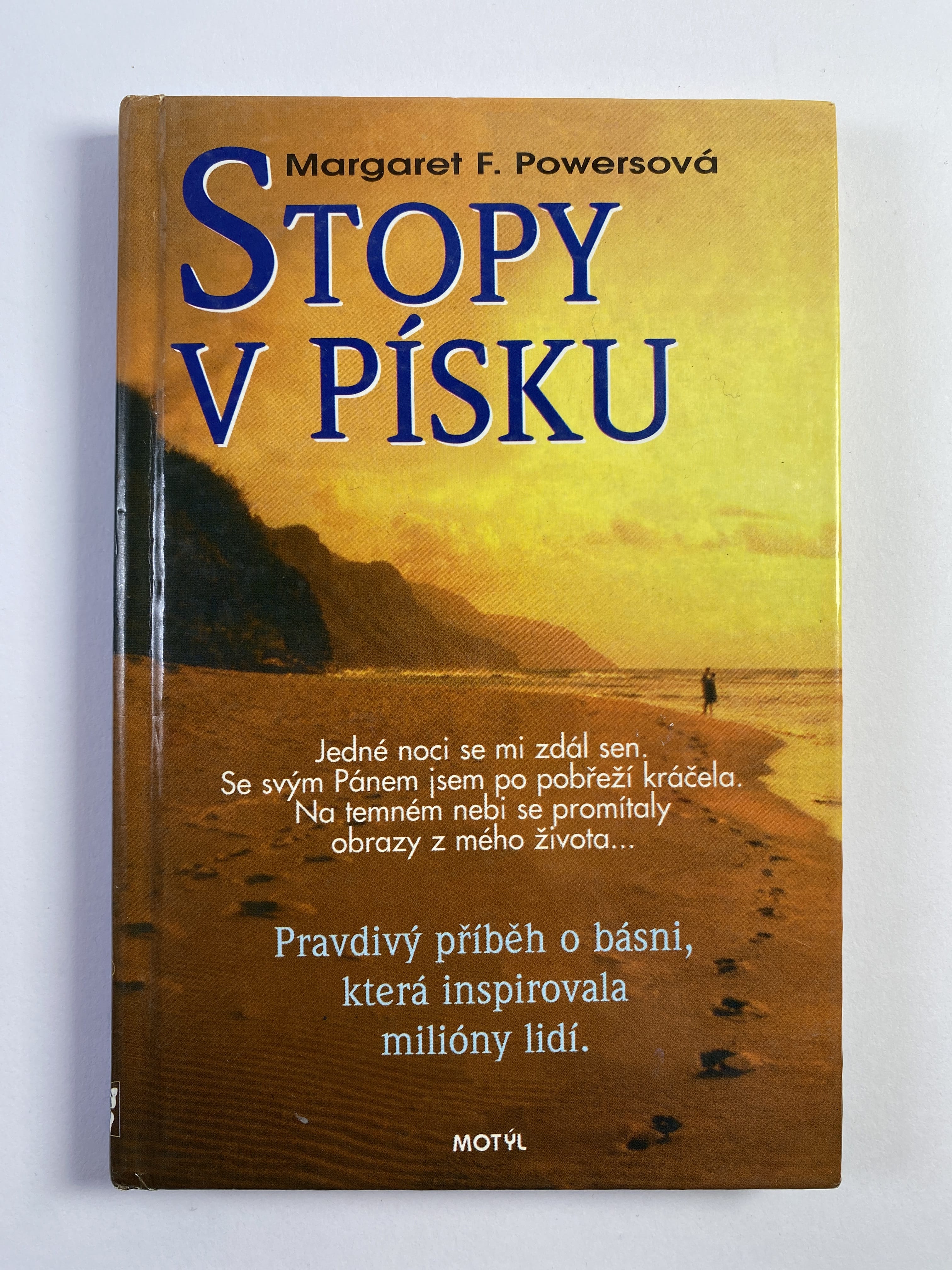 Stopy v písku