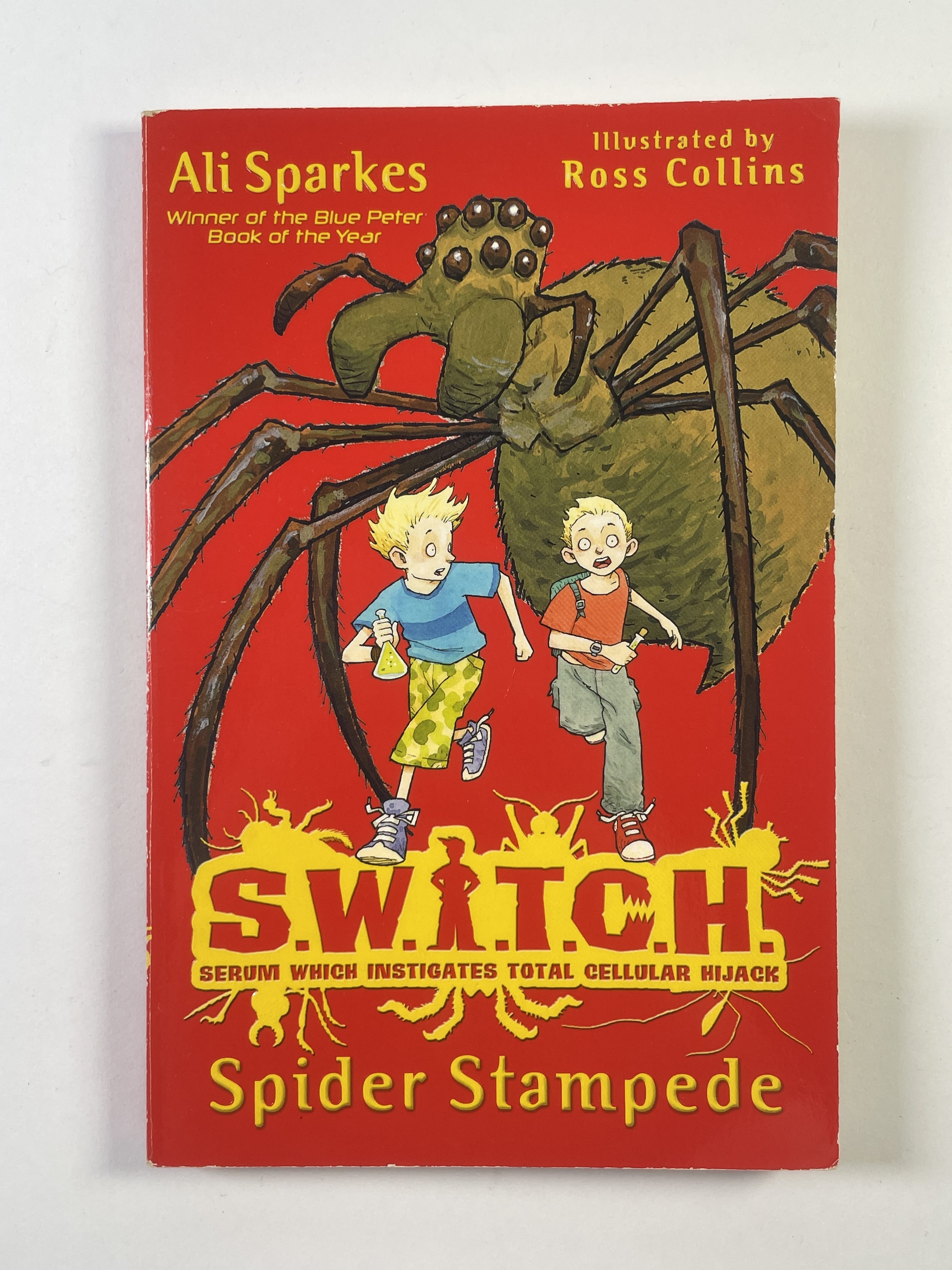 Levně S.W.I.T.C.H.: Spider Stampede (1)
